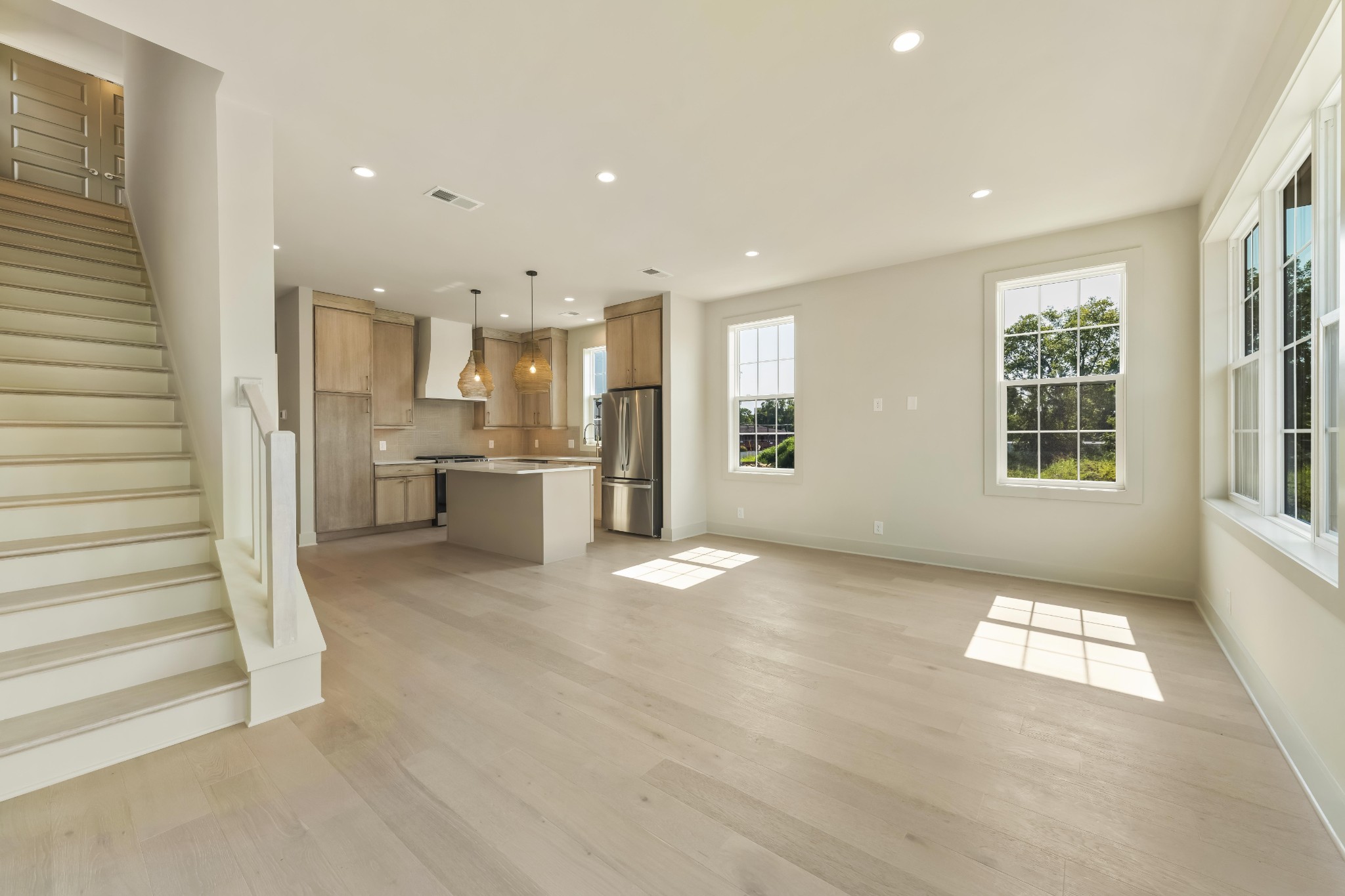 300 Edith Cir Property Photo 18