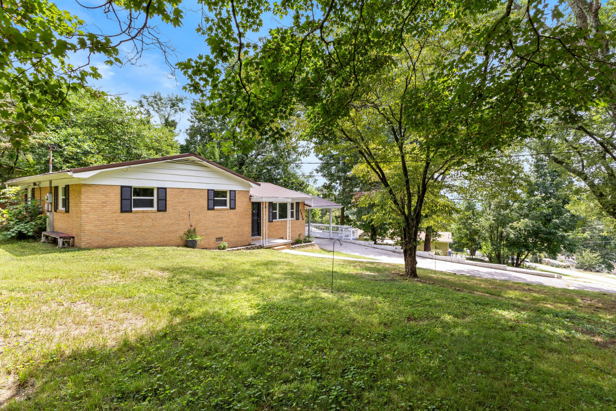 2930 Mountain View Drive, Se Property Photo 7