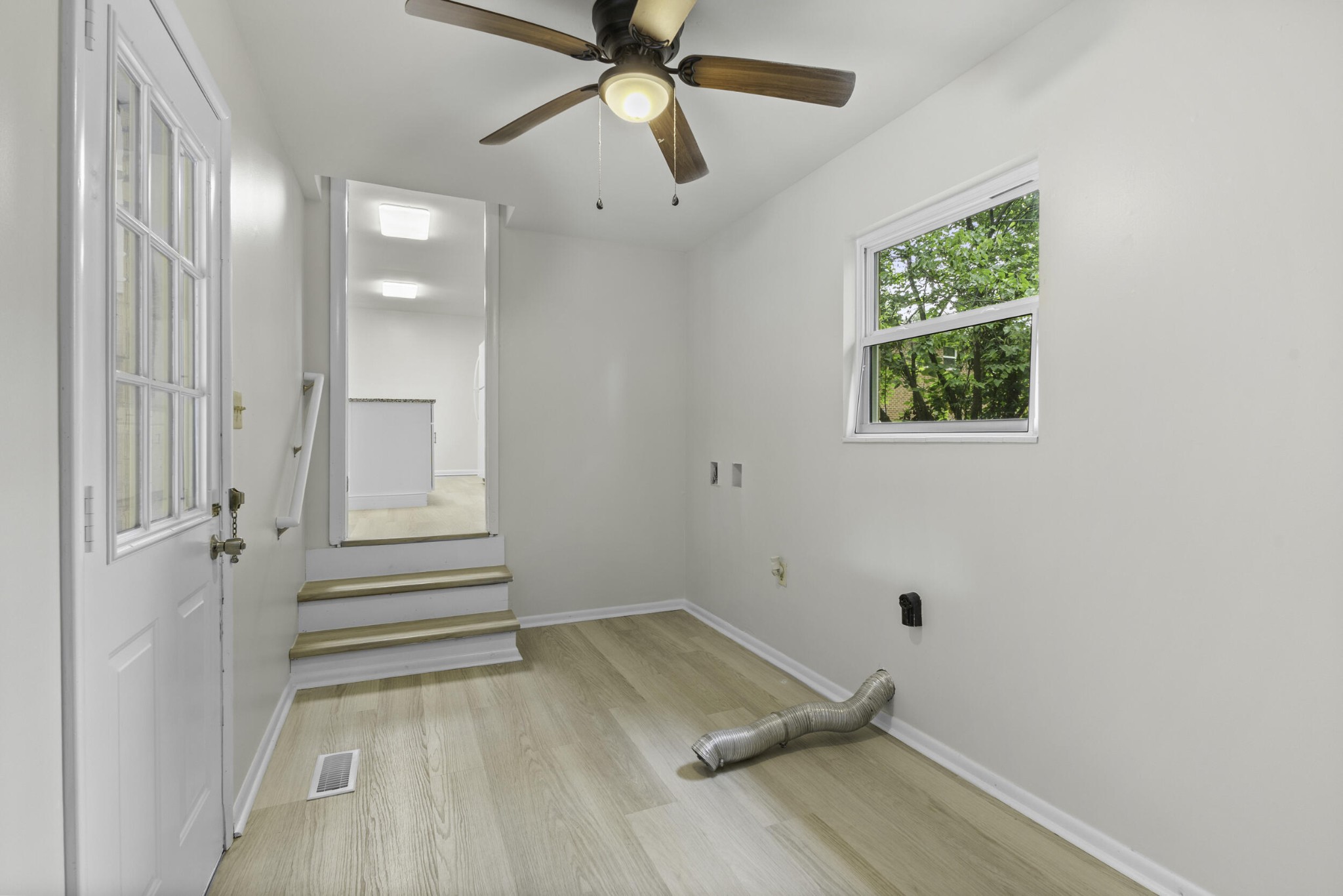 2930 Mountain View Drive, Se Property Photo 17
