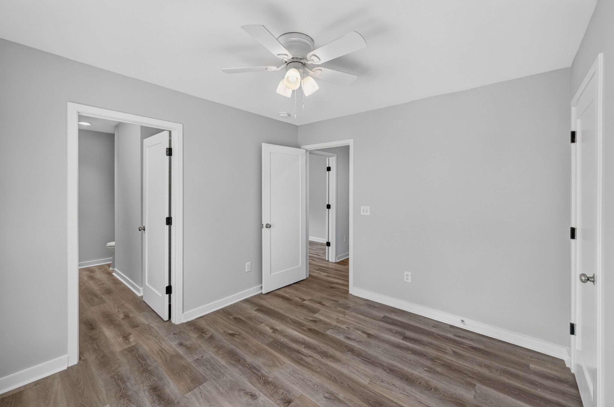 557a Pemberton St Property Photo 16