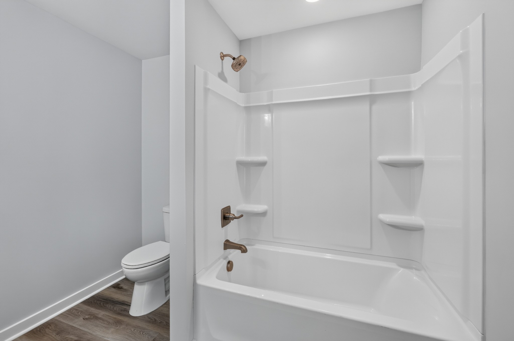 557a Pemberton St Property Photo 24