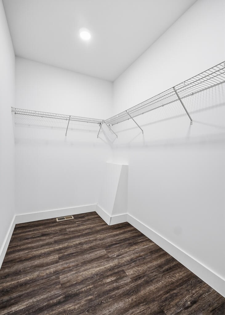158 Honeysuckle Ln Property Photo 25