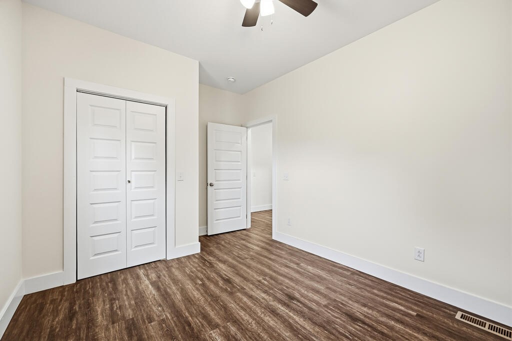 158 Honeysuckle Ln Property Photo 29