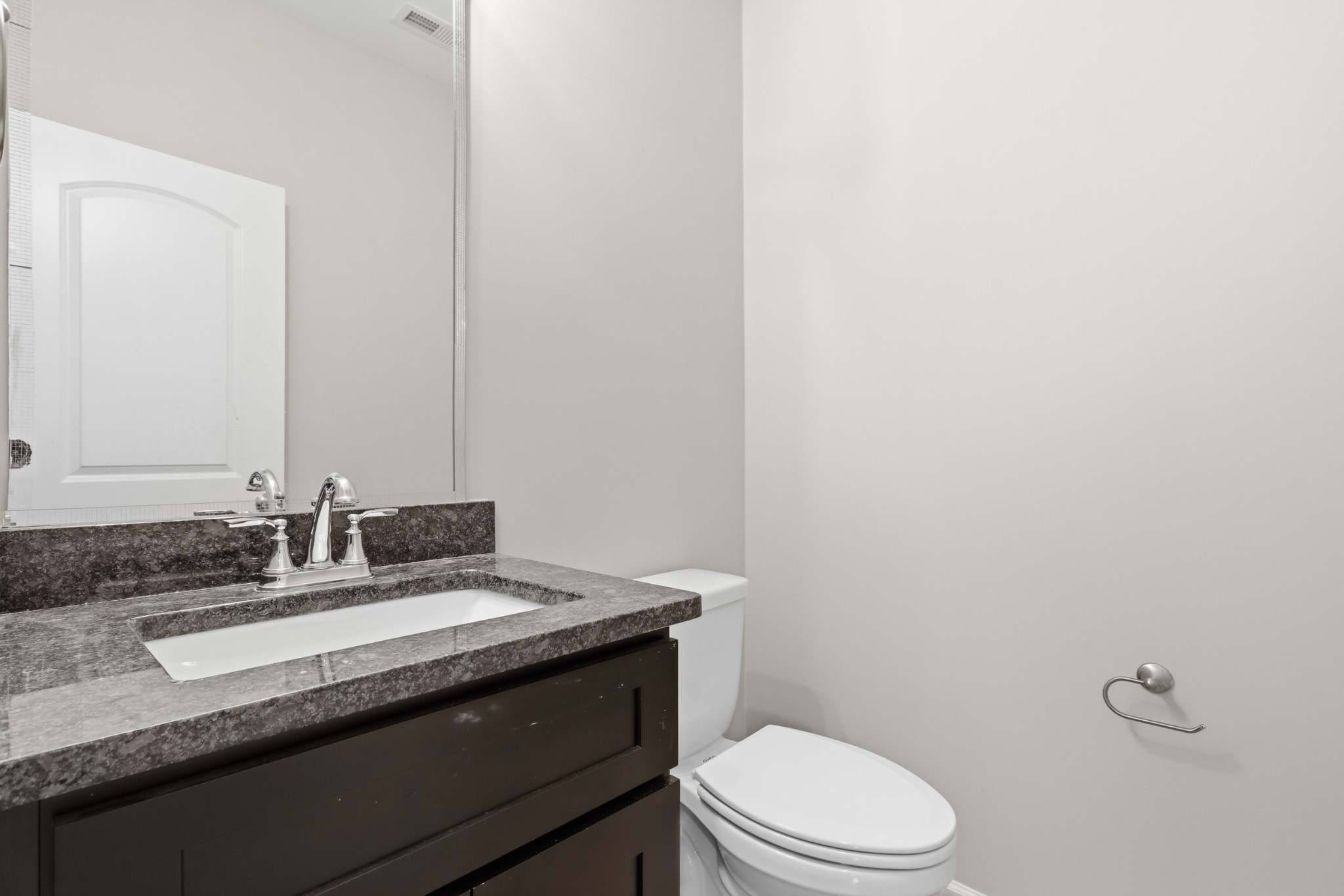 507 E Castle St Property Photo 14