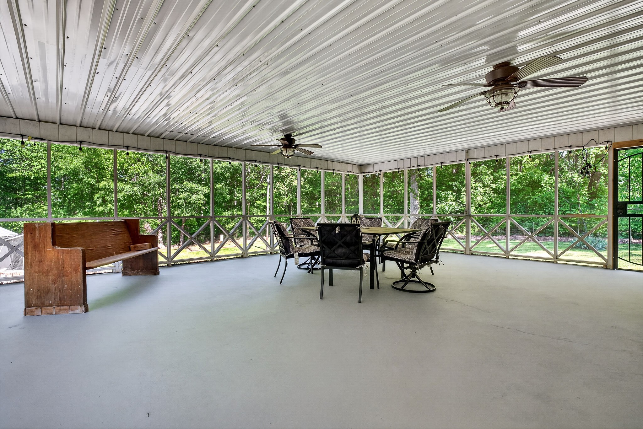 214 Boyd Creek Rd Property Photo 6