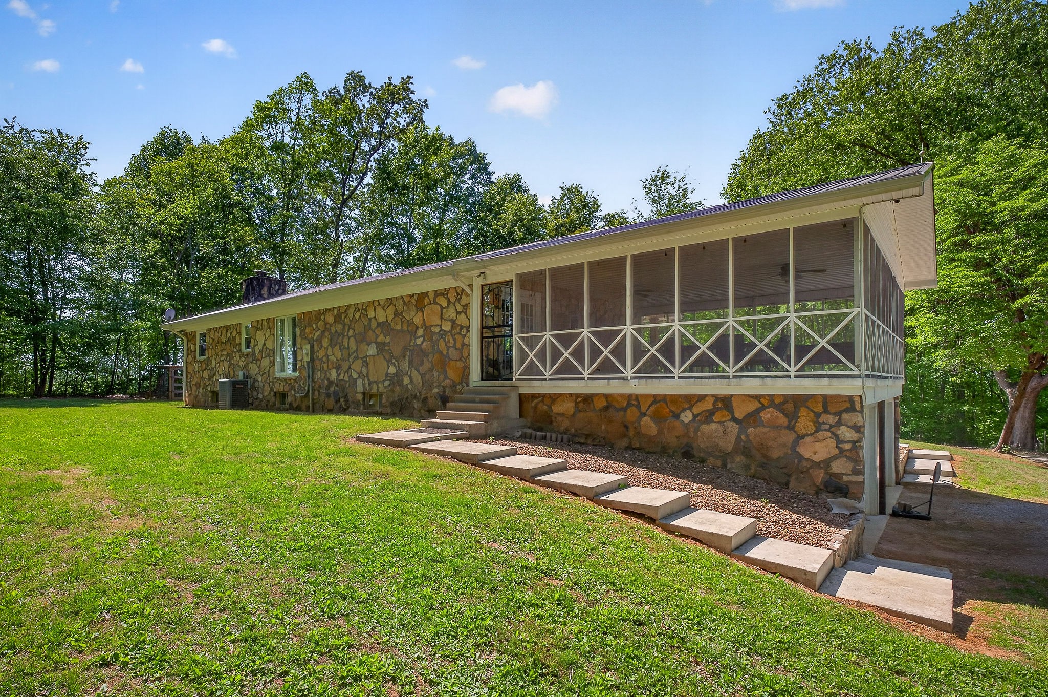 214 Boyd Creek Rd Property Photo 19
