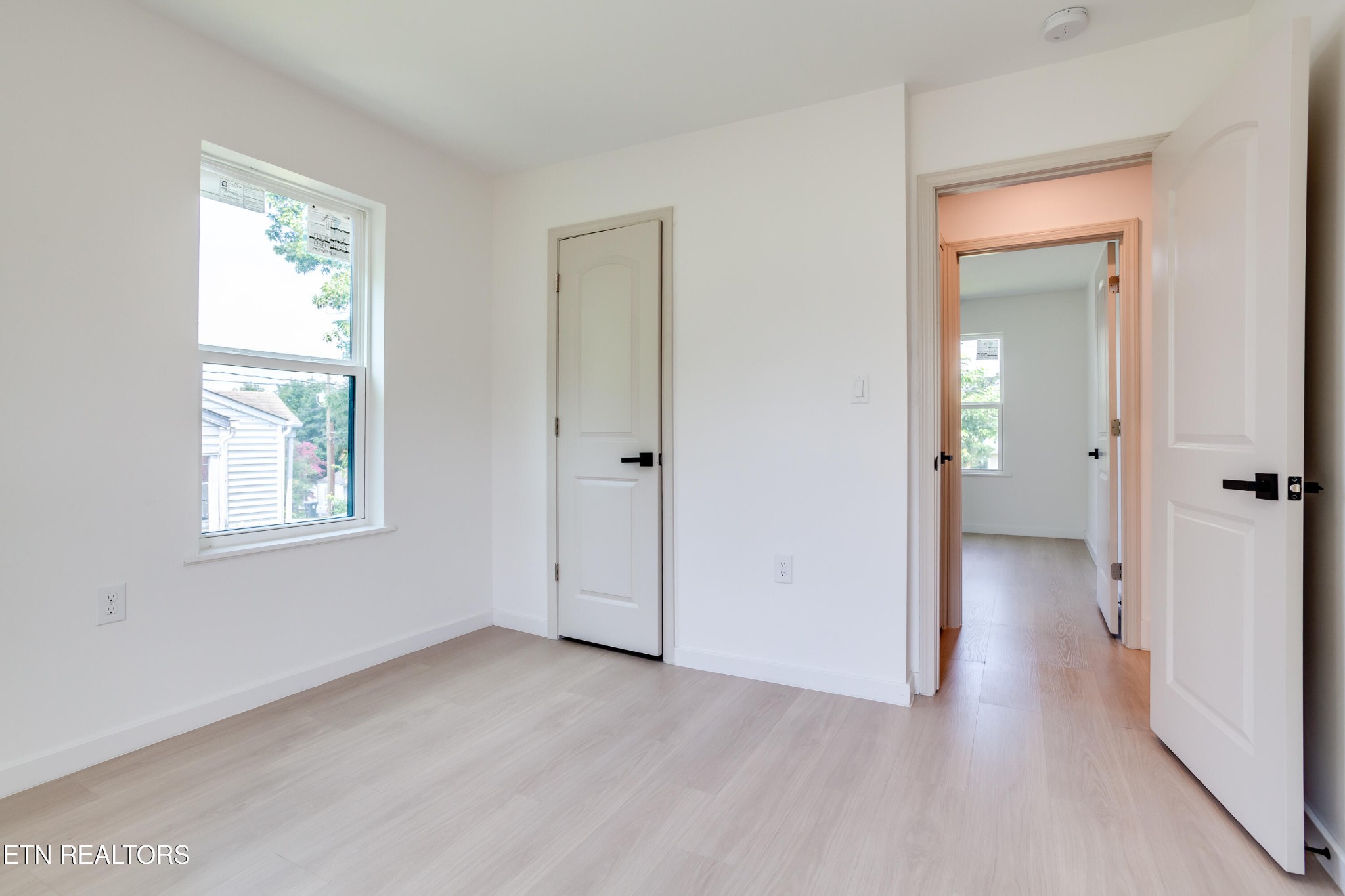 1430 Madison St Property Photo 11