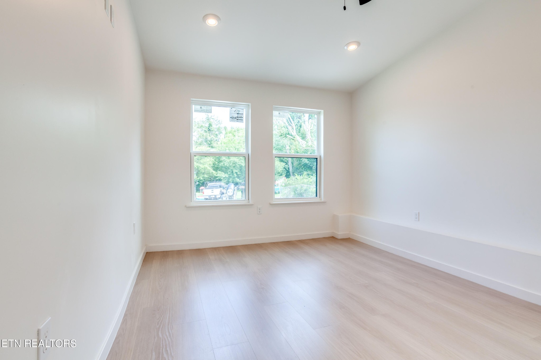 1430 Madison St Property Photo 25