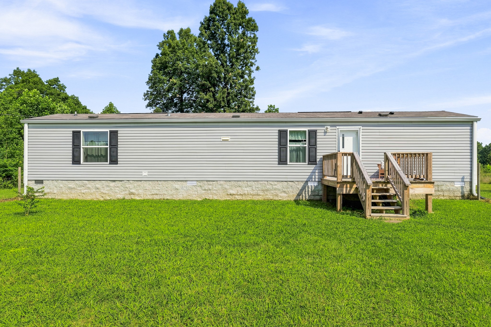 1181 Ravenscroft Rd, W Property Photo 1