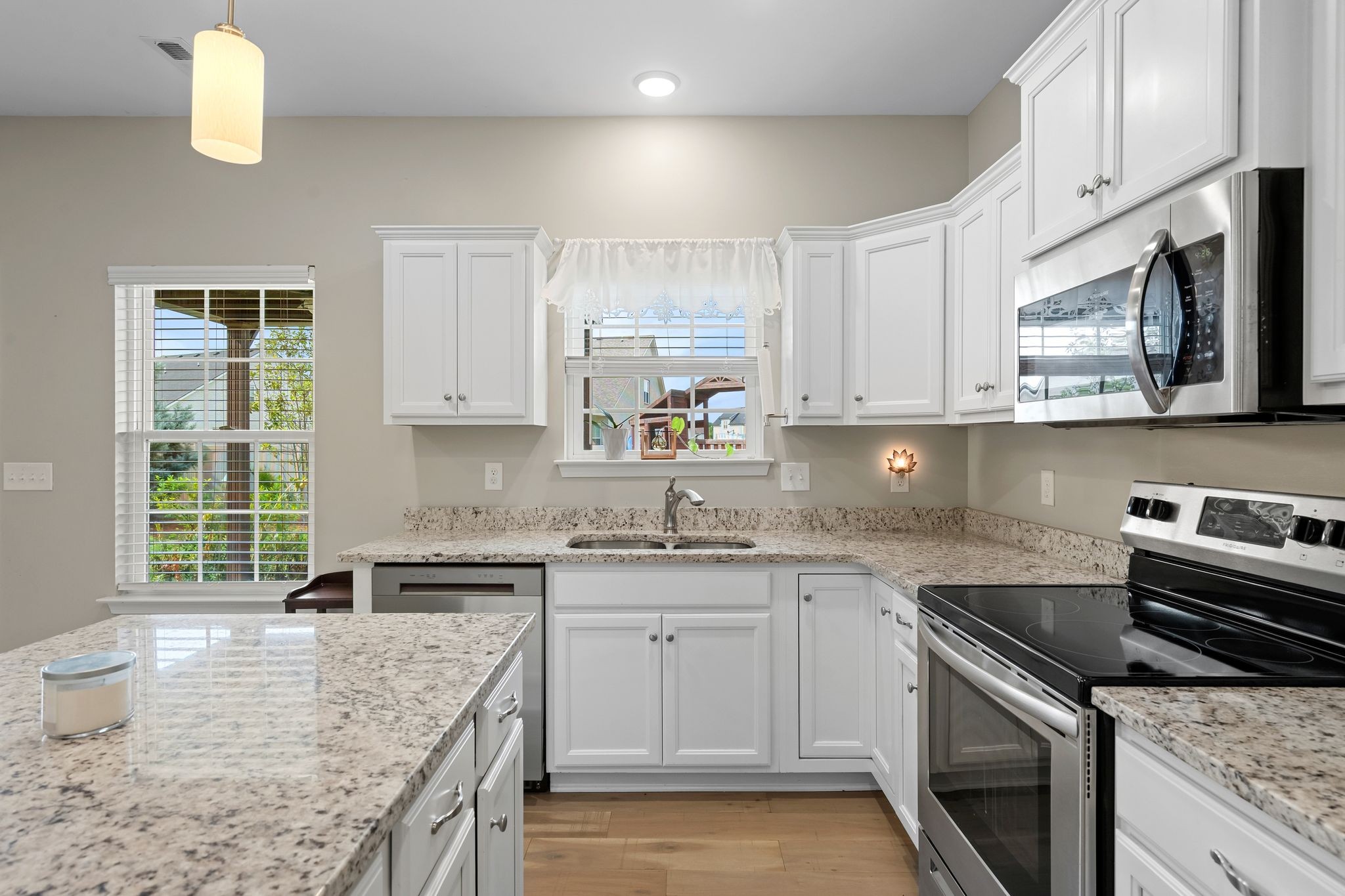 2220 Goodwin Ln Property Photo 15