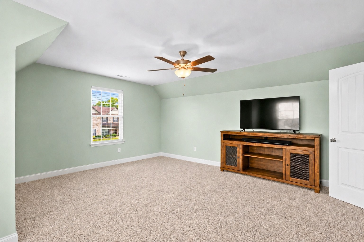 2220 Goodwin Ln Property Photo 39