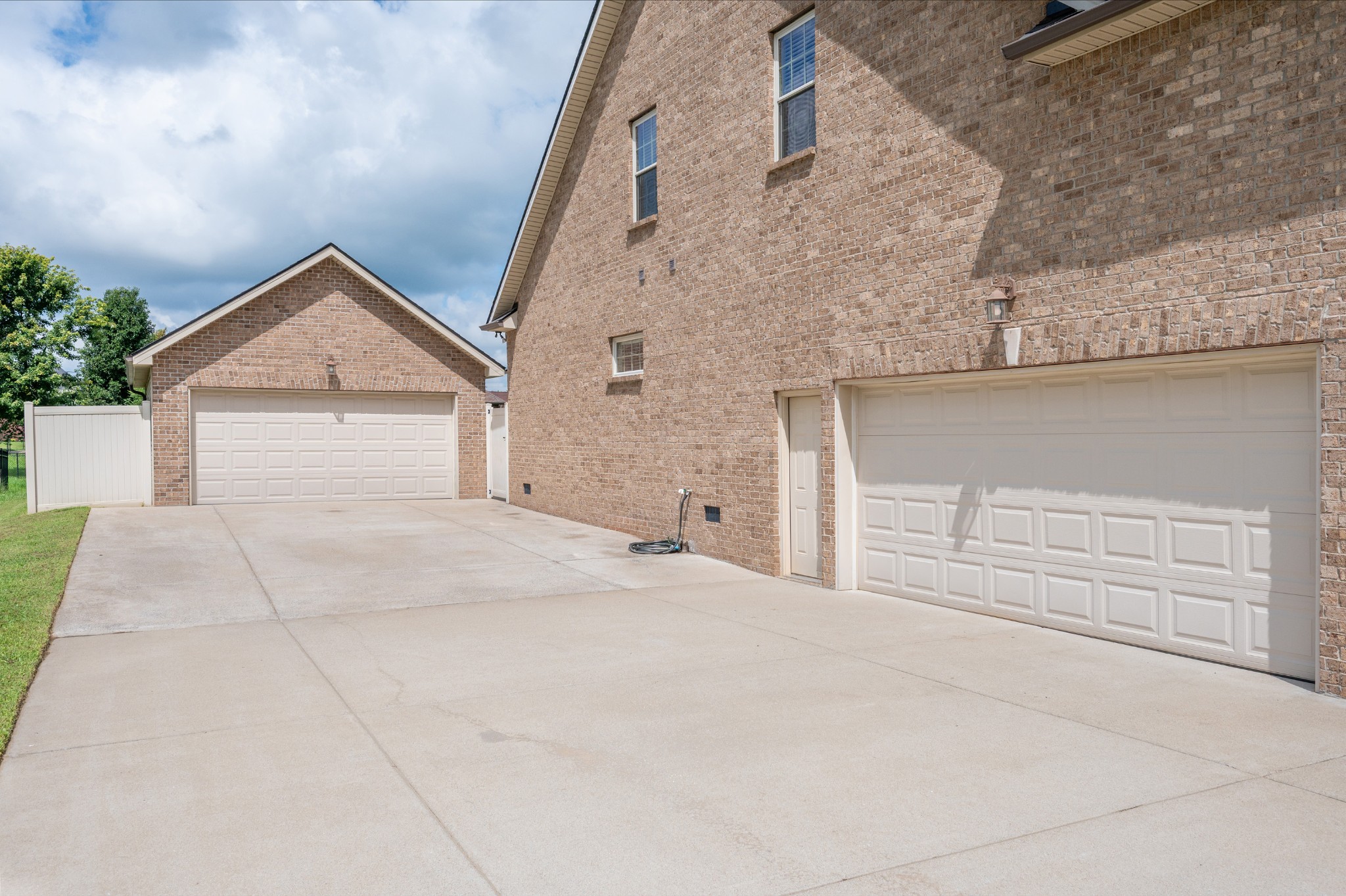 1222 Matheus Dr Property Photo 32