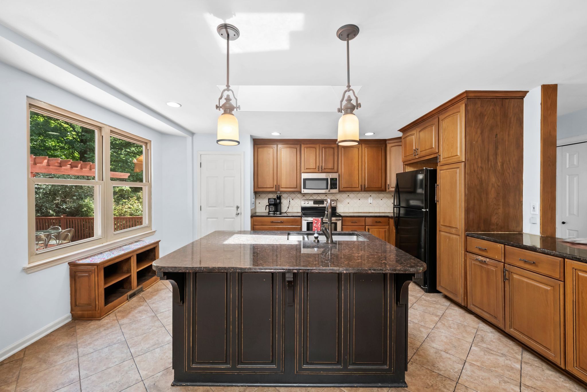 8008 Quail Creek Rd Property Photo 12