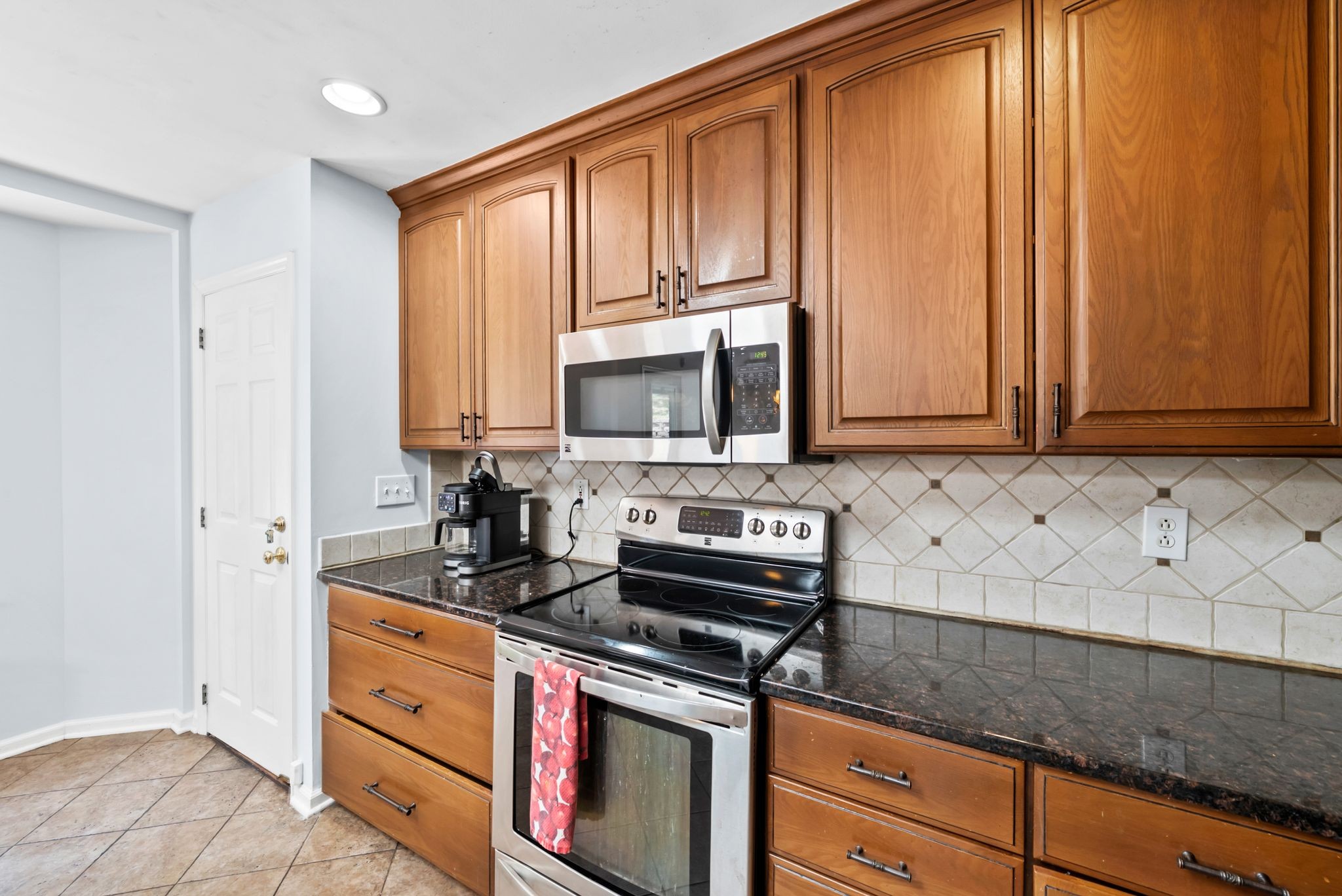 8008 Quail Creek Rd Property Photo 13