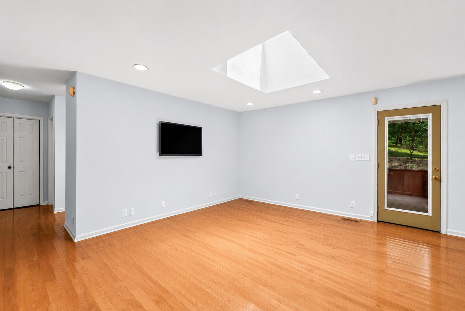 8008 Quail Creek Rd Property Photo 14
