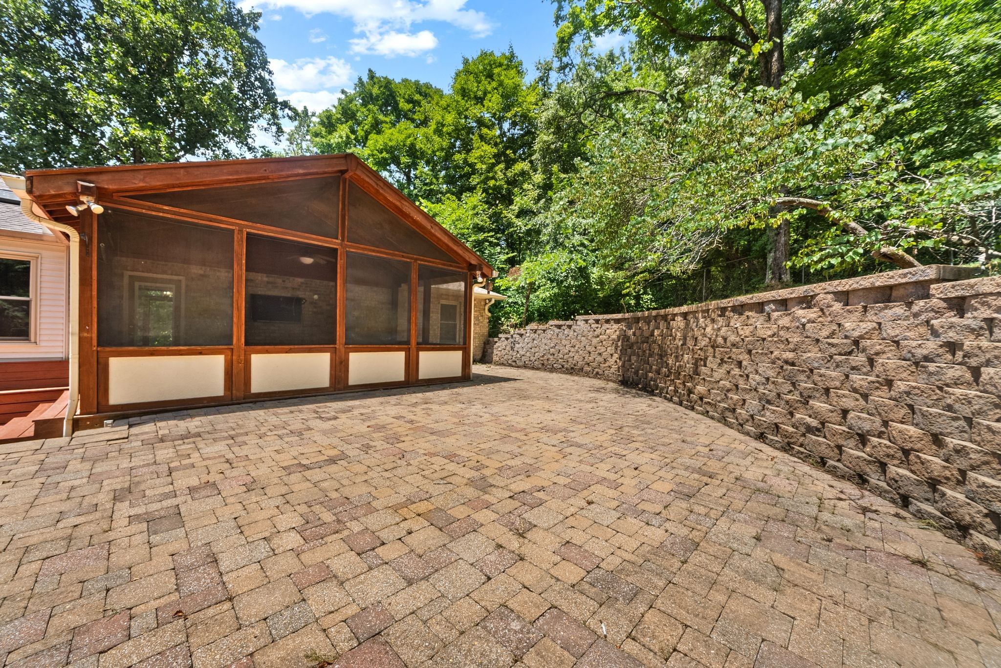 8008 Quail Creek Rd Property Photo 36