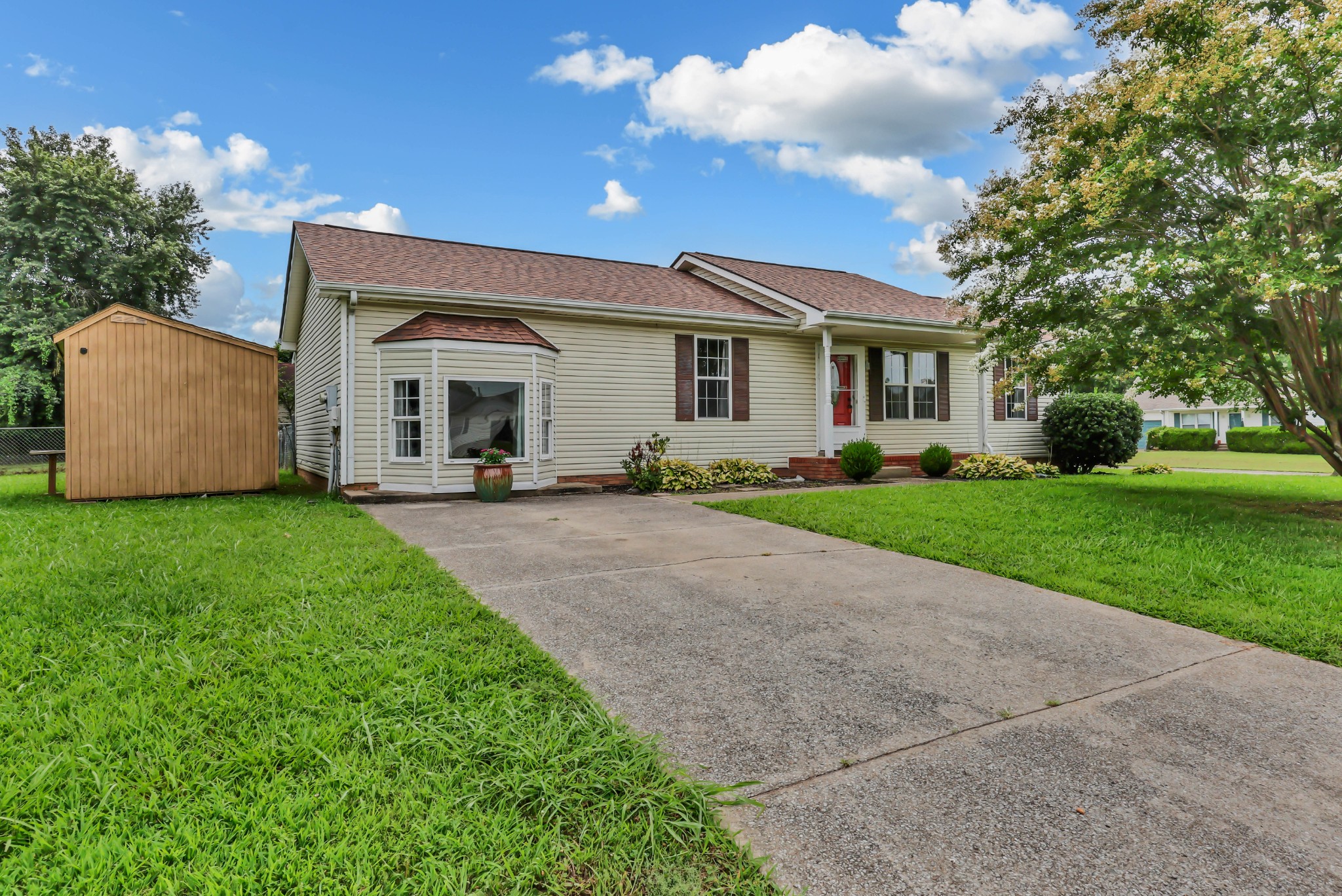 3200 N Senseney Cir Property Photo 1