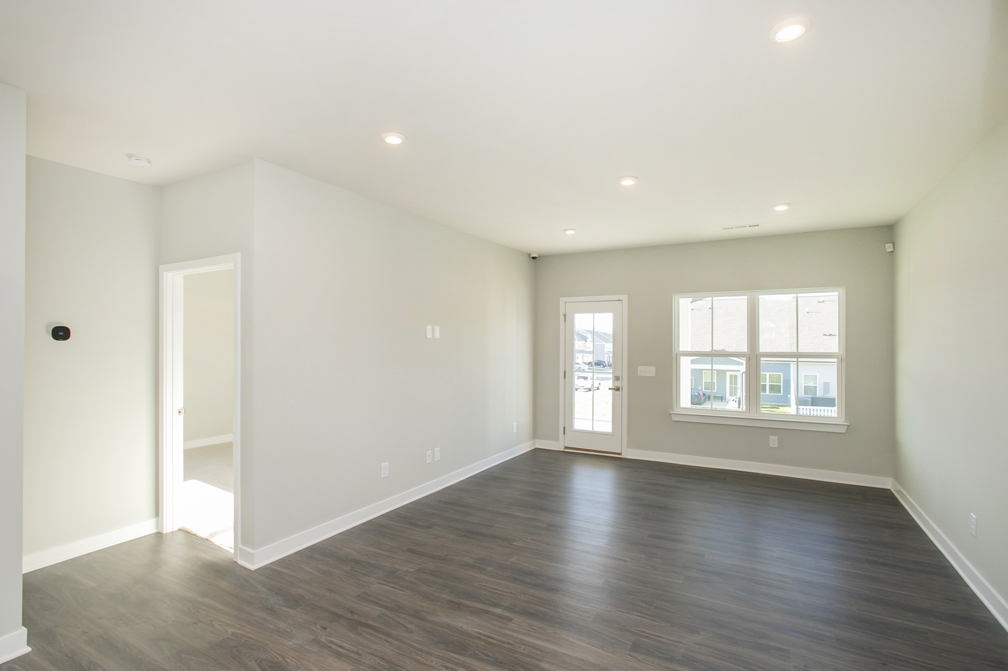 103 Great Falls Ct Property Photo 10