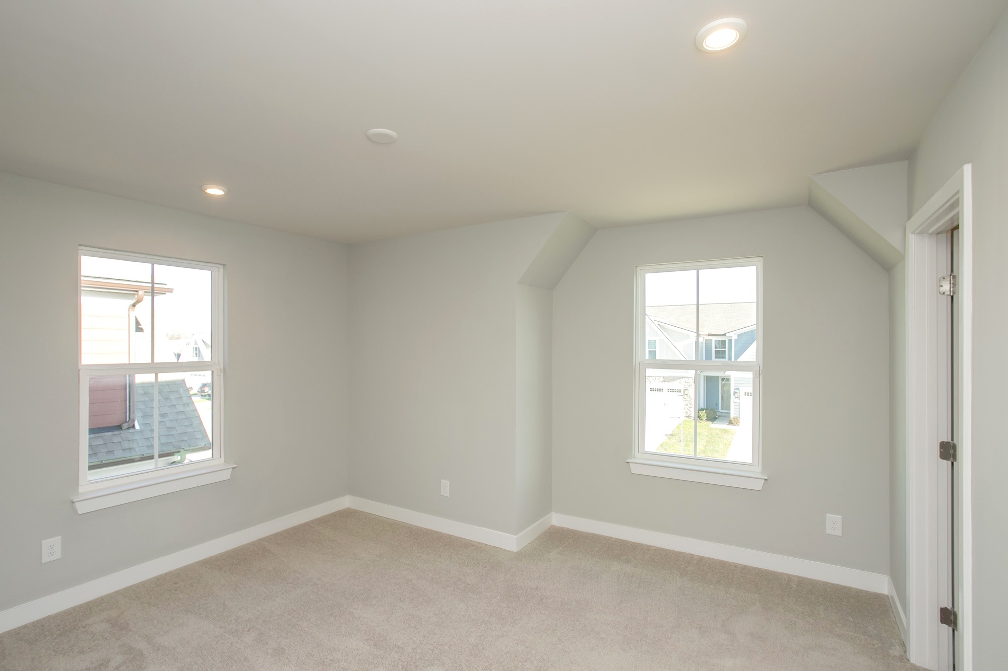 103 Great Falls Ct Property Photo 29