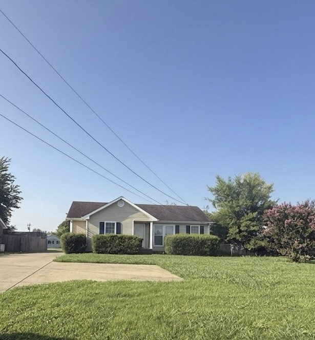936 Tiny Town Rd Property Photo 1