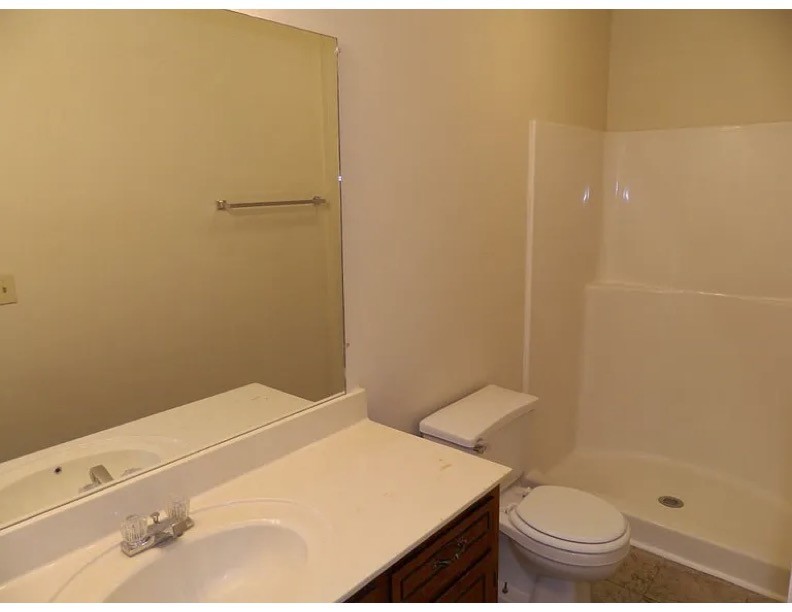 936 Tiny Town Rd Property Photo 10