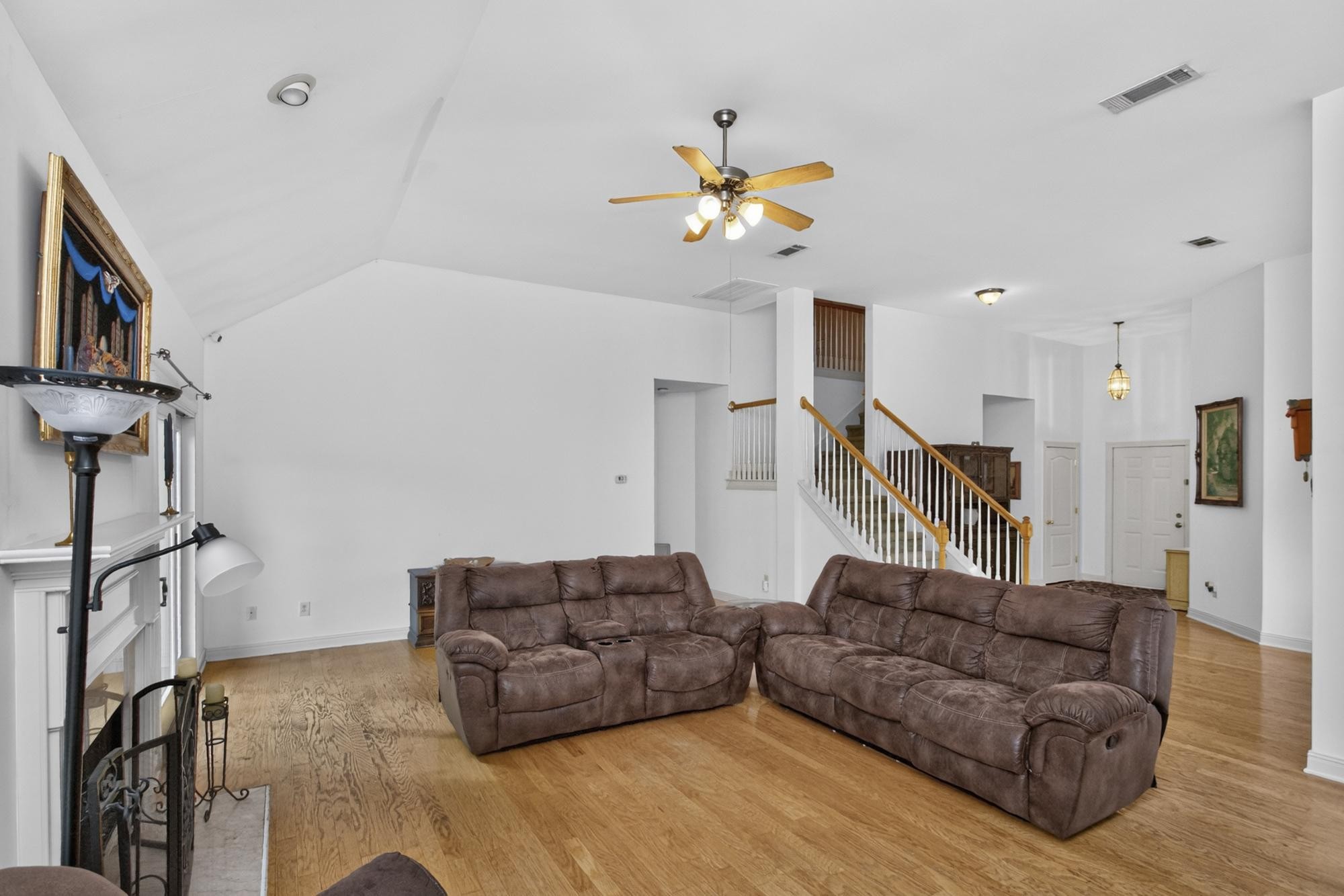 101 Wiggins Ct Property Photo 6