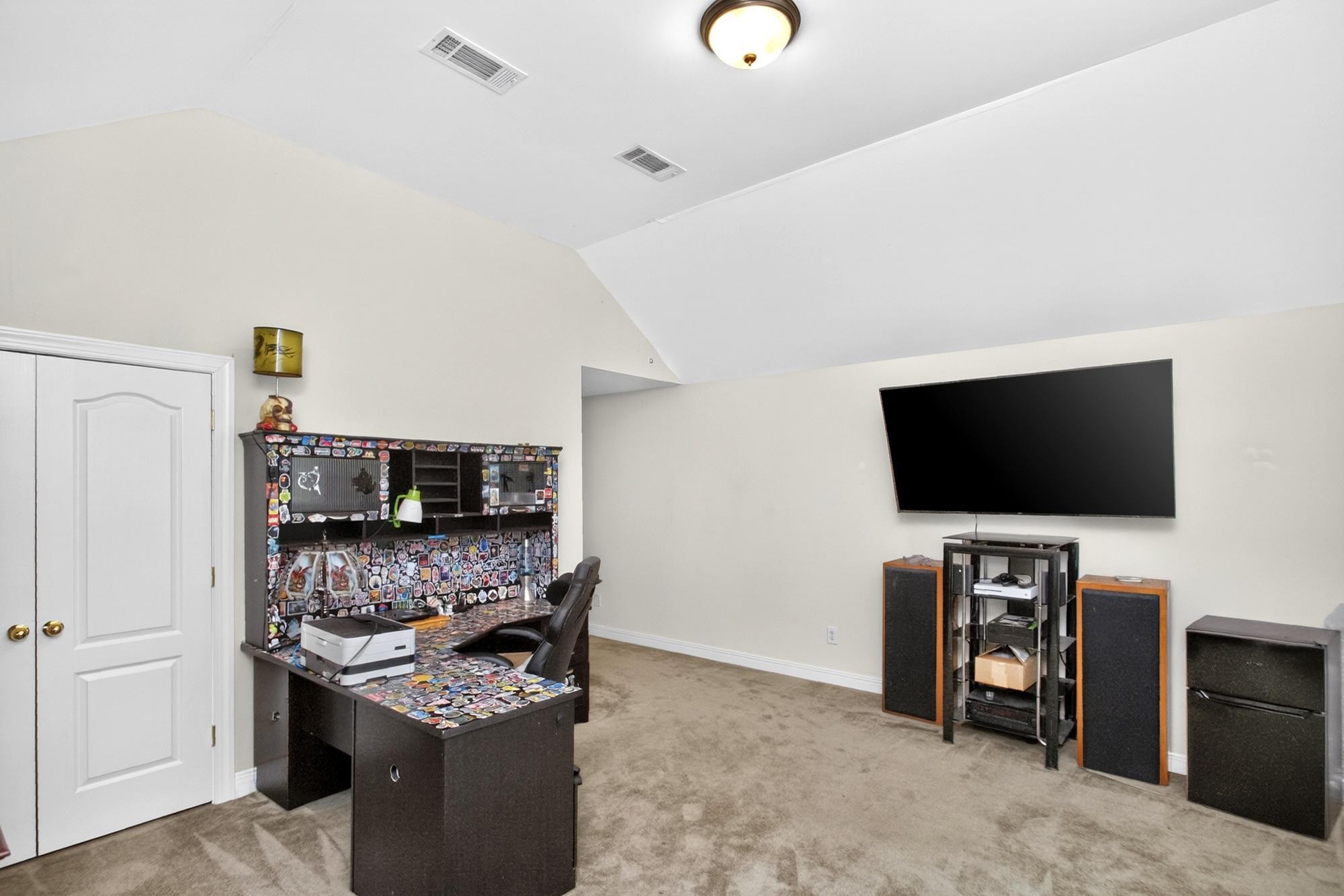 101 Wiggins Ct Property Photo 23