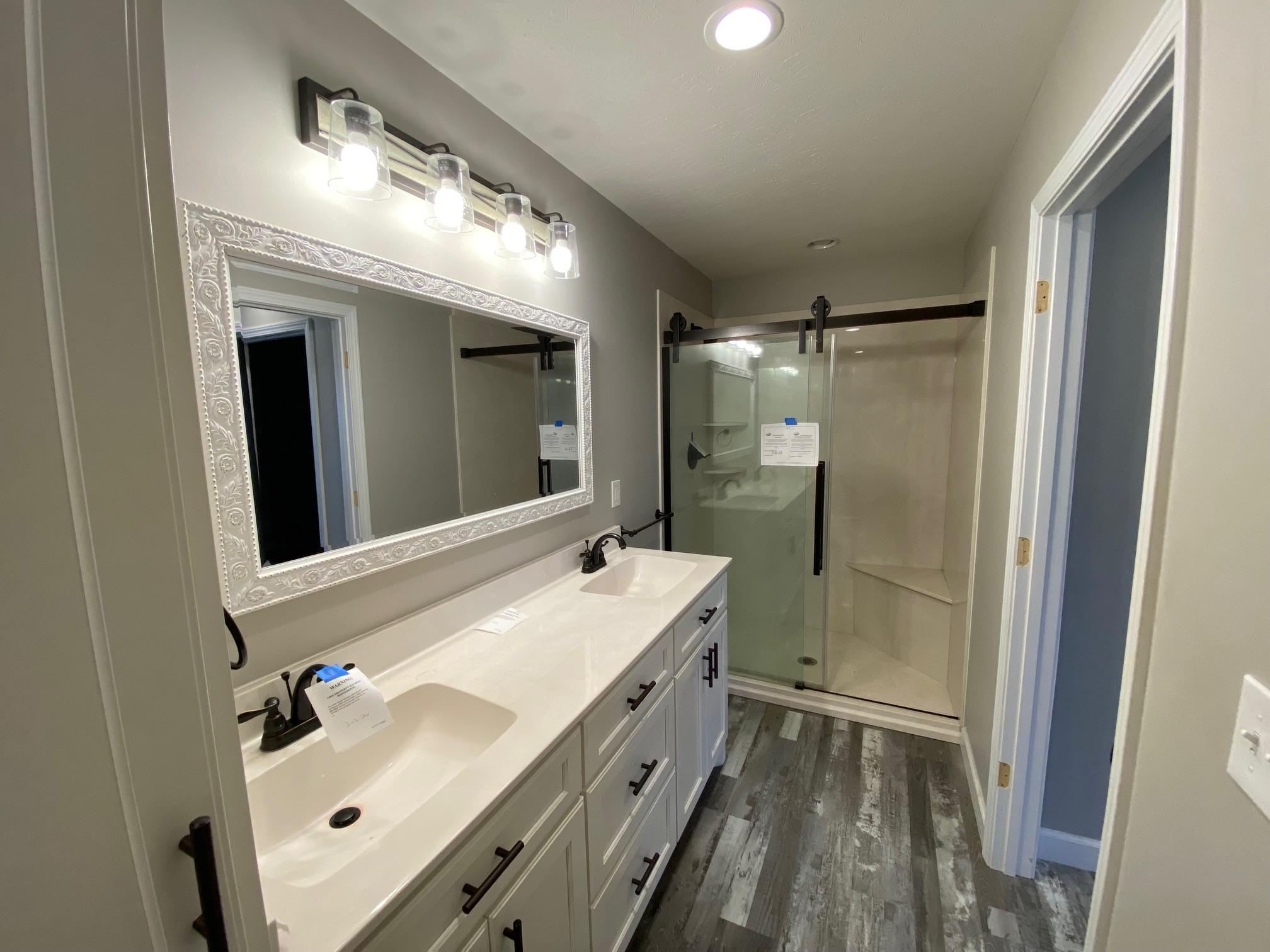 102 Willow Hill Ct Property Photo 8