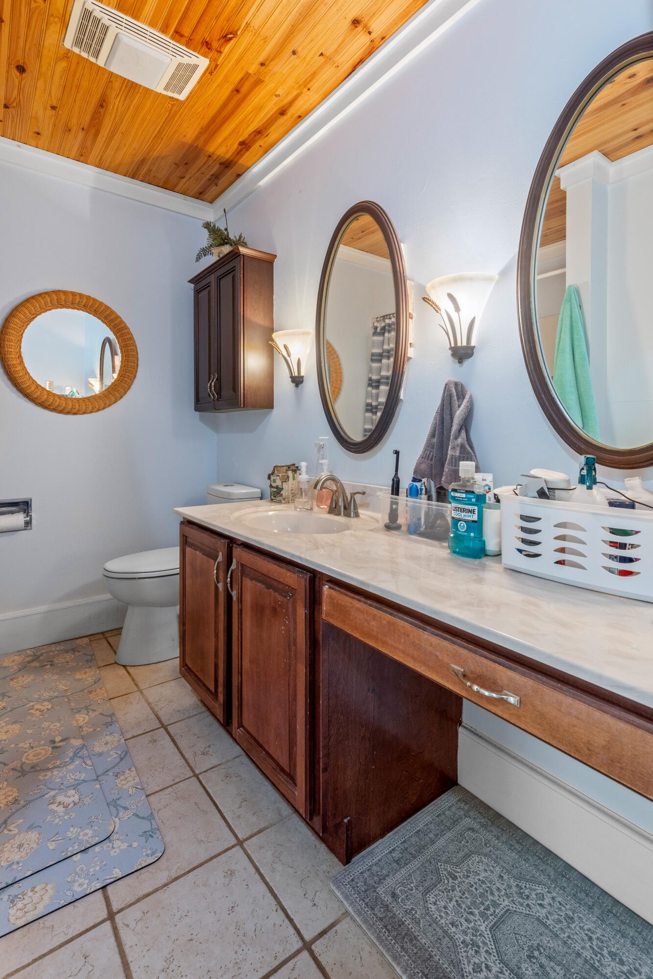 70 Cottage Lane Property Photo 28