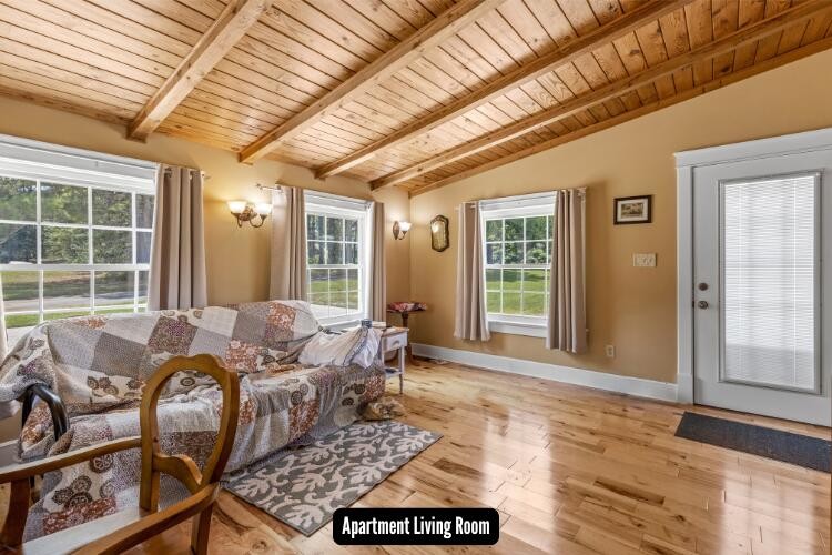 70 Cottage Lane Property Photo 44
