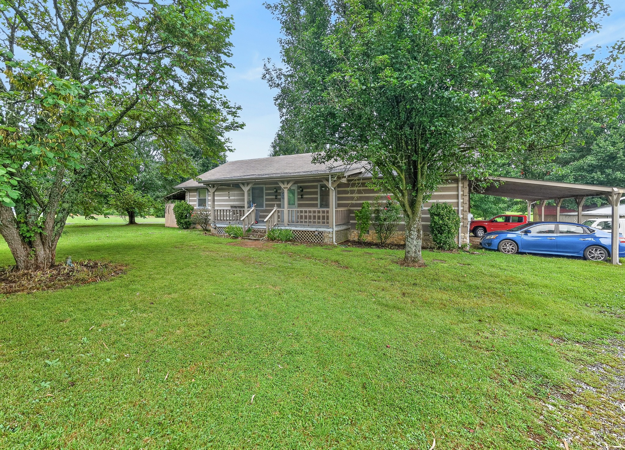 11696 Mount Pleasant Rd Property Photo 1