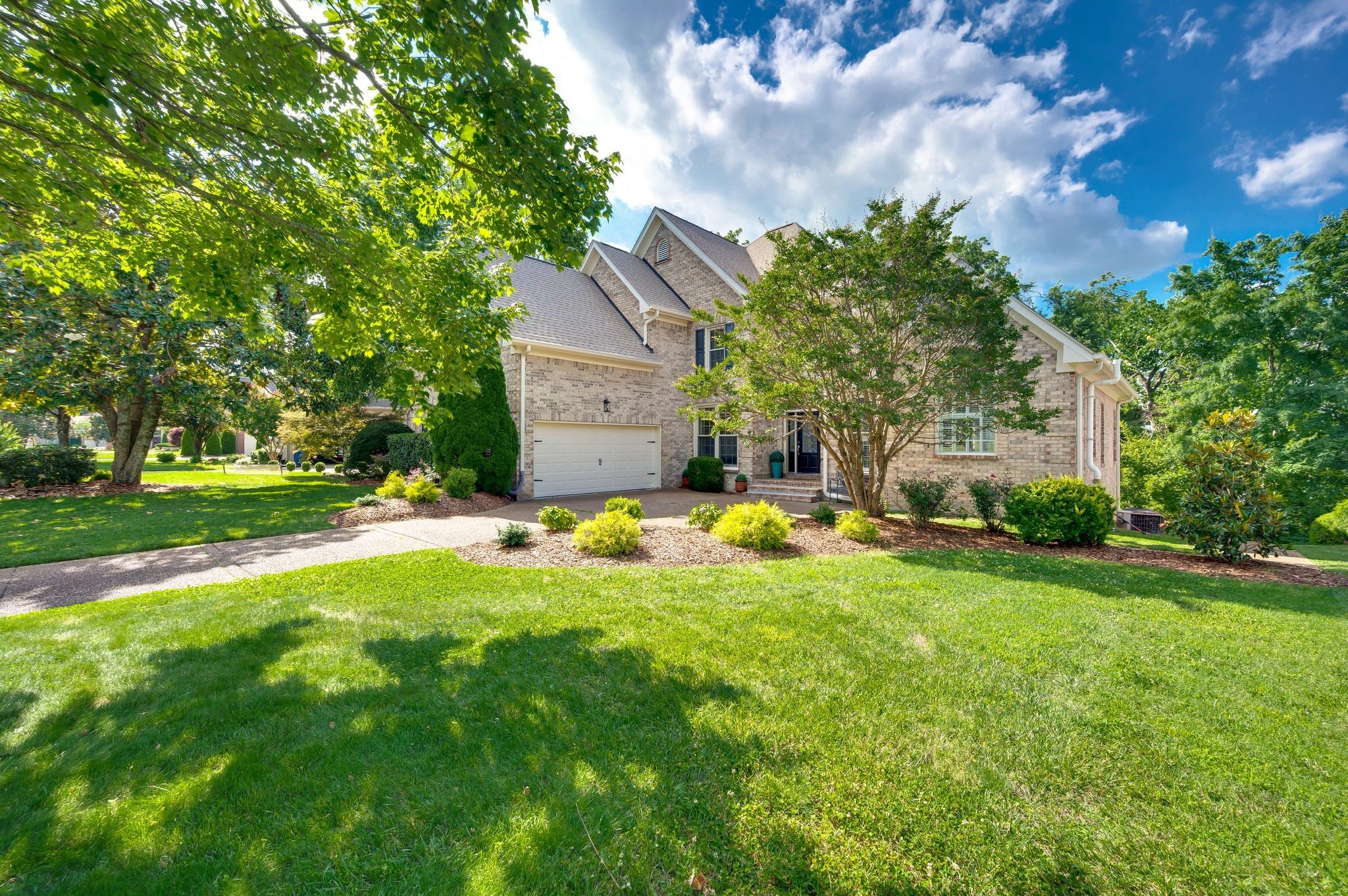 240 Temple Crest Trl Property Photo 7
