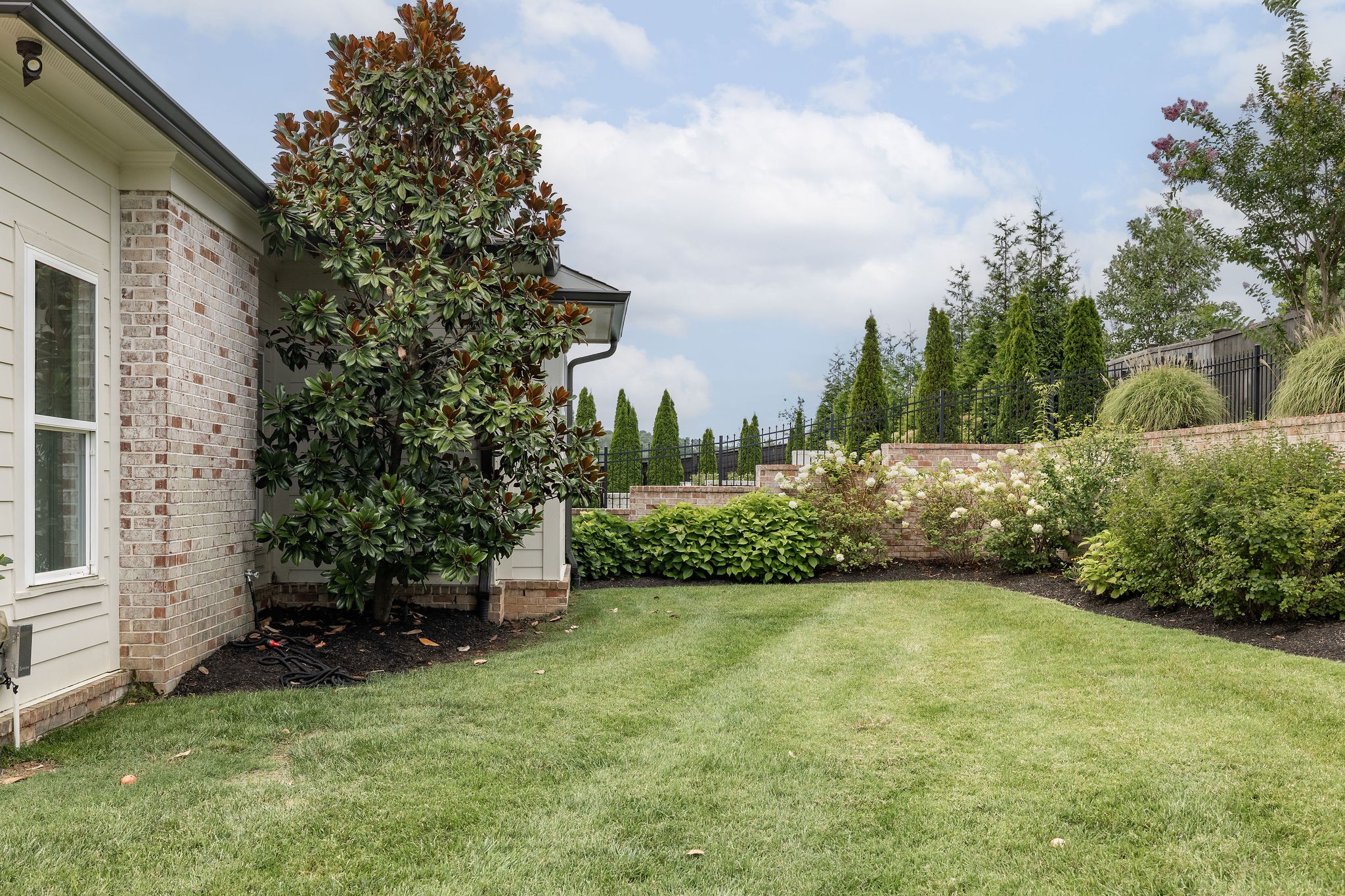813 Stonewater Blvd Property Photo 88