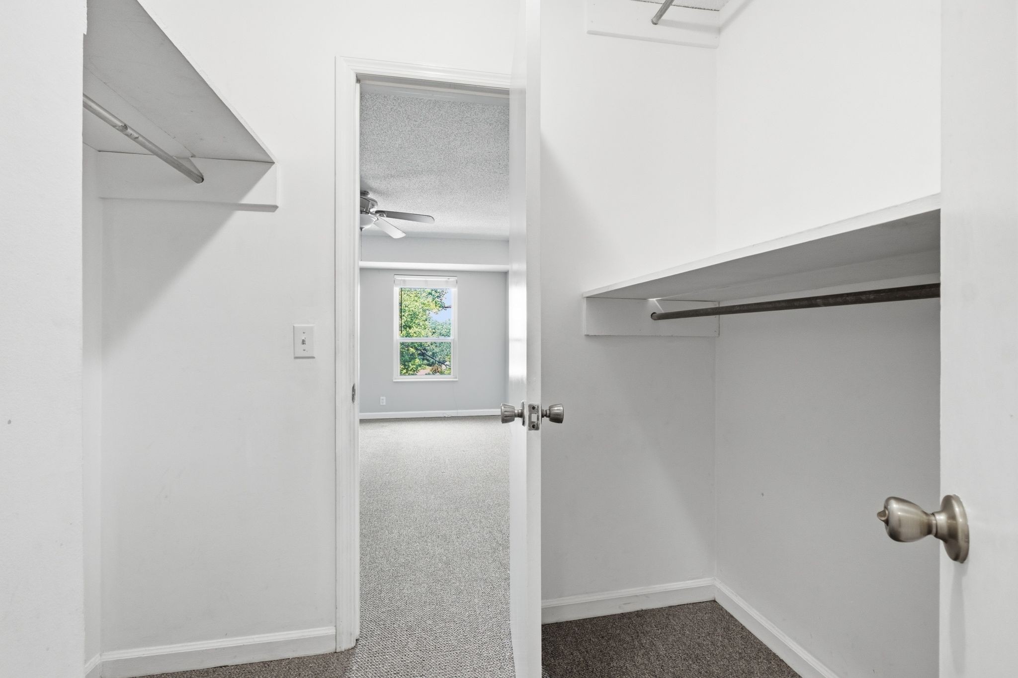 500 Paragon Mills Rd Property Photo 23