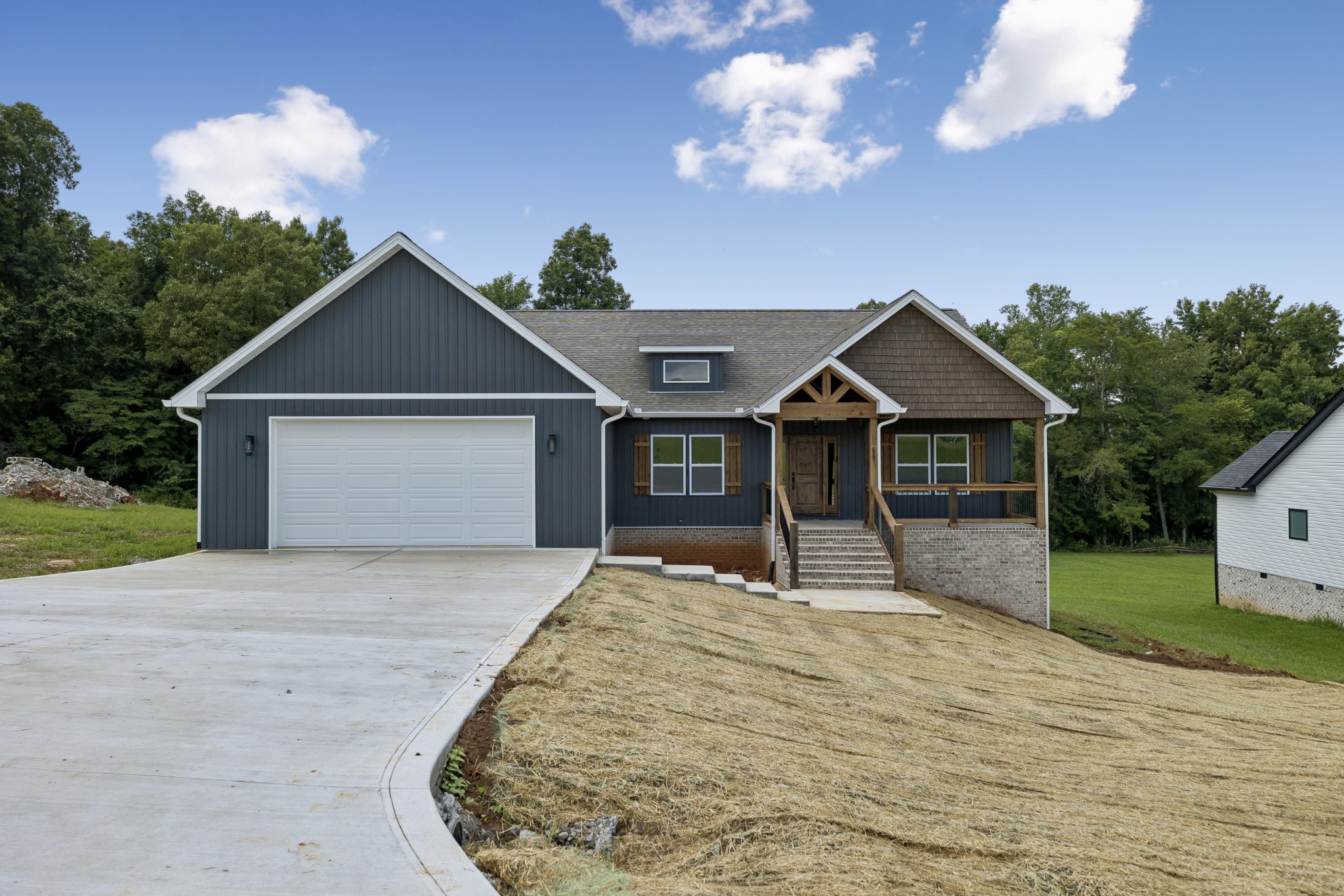 625 Farm Ridge Dr Property Photo 1