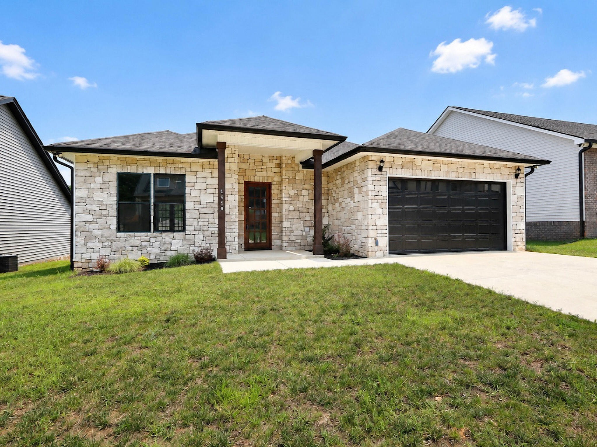 1418 Haven Ridge Drive, Ne Property Photo 1