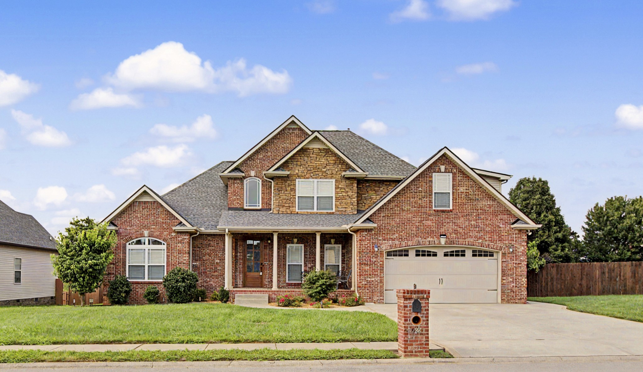 1537 GREEN GROVE WAY Property Photo 1
