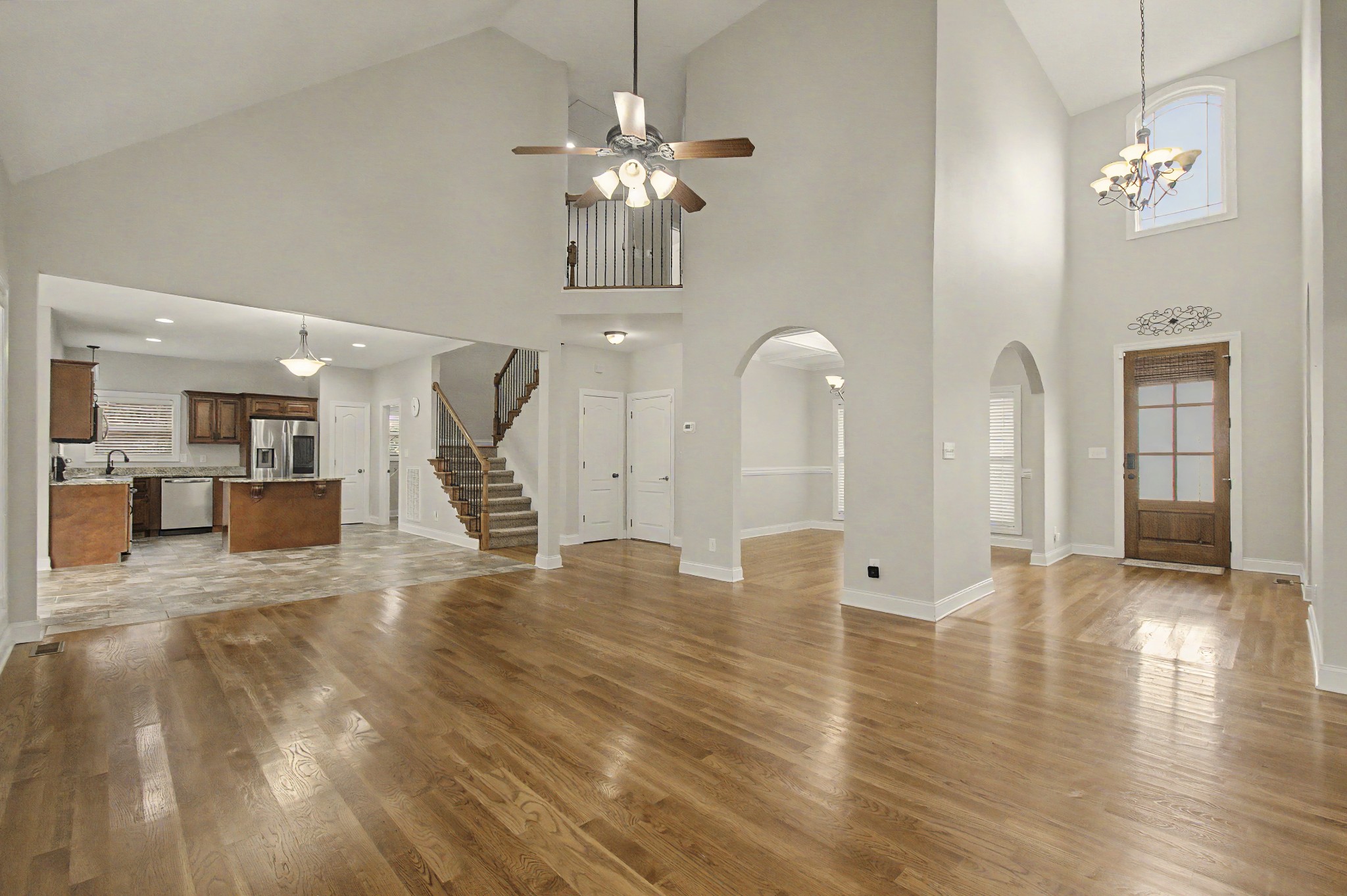 1537 Green Grove Way Property Photo 4