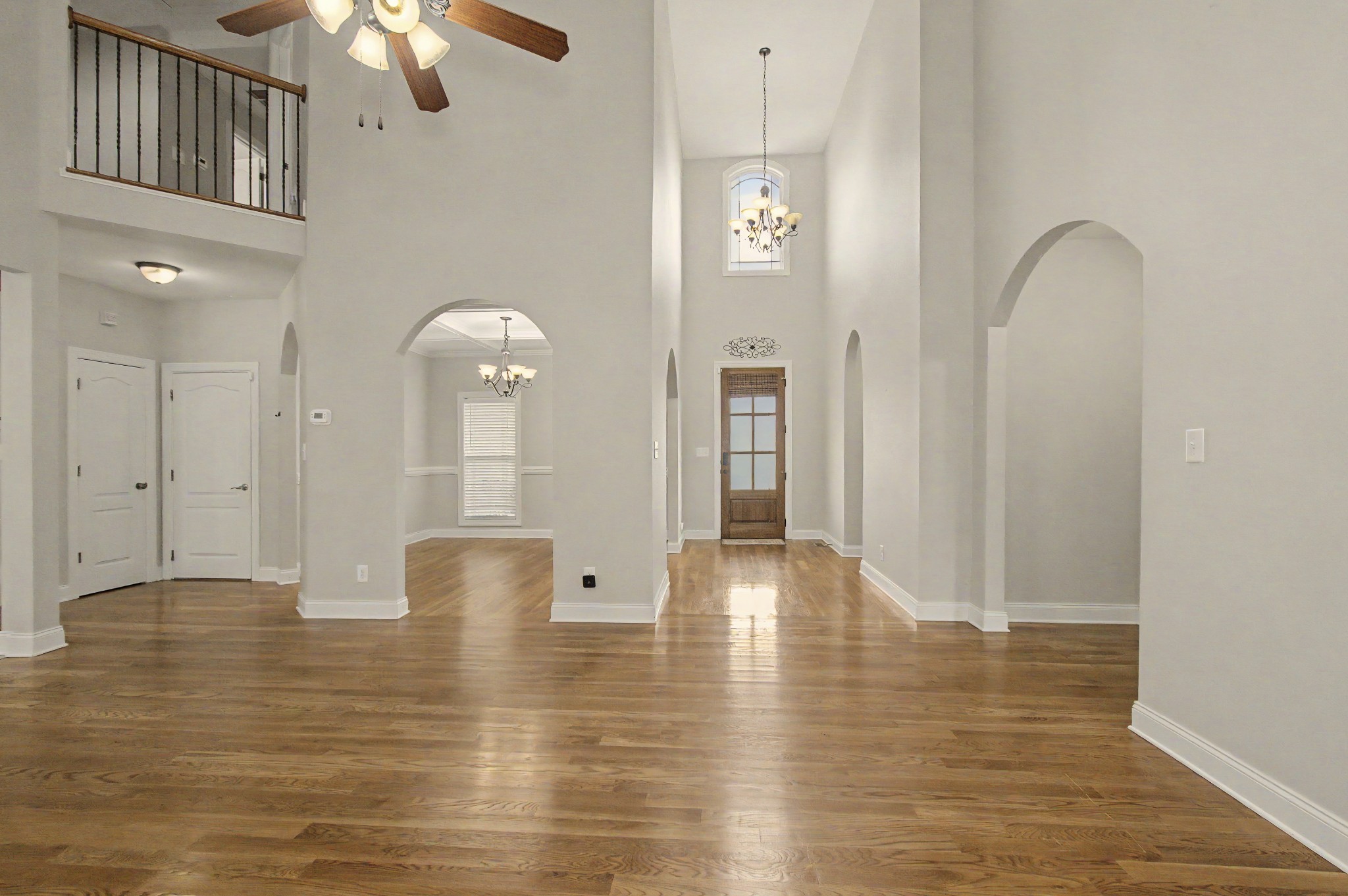 1537 Green Grove Way Property Photo 5