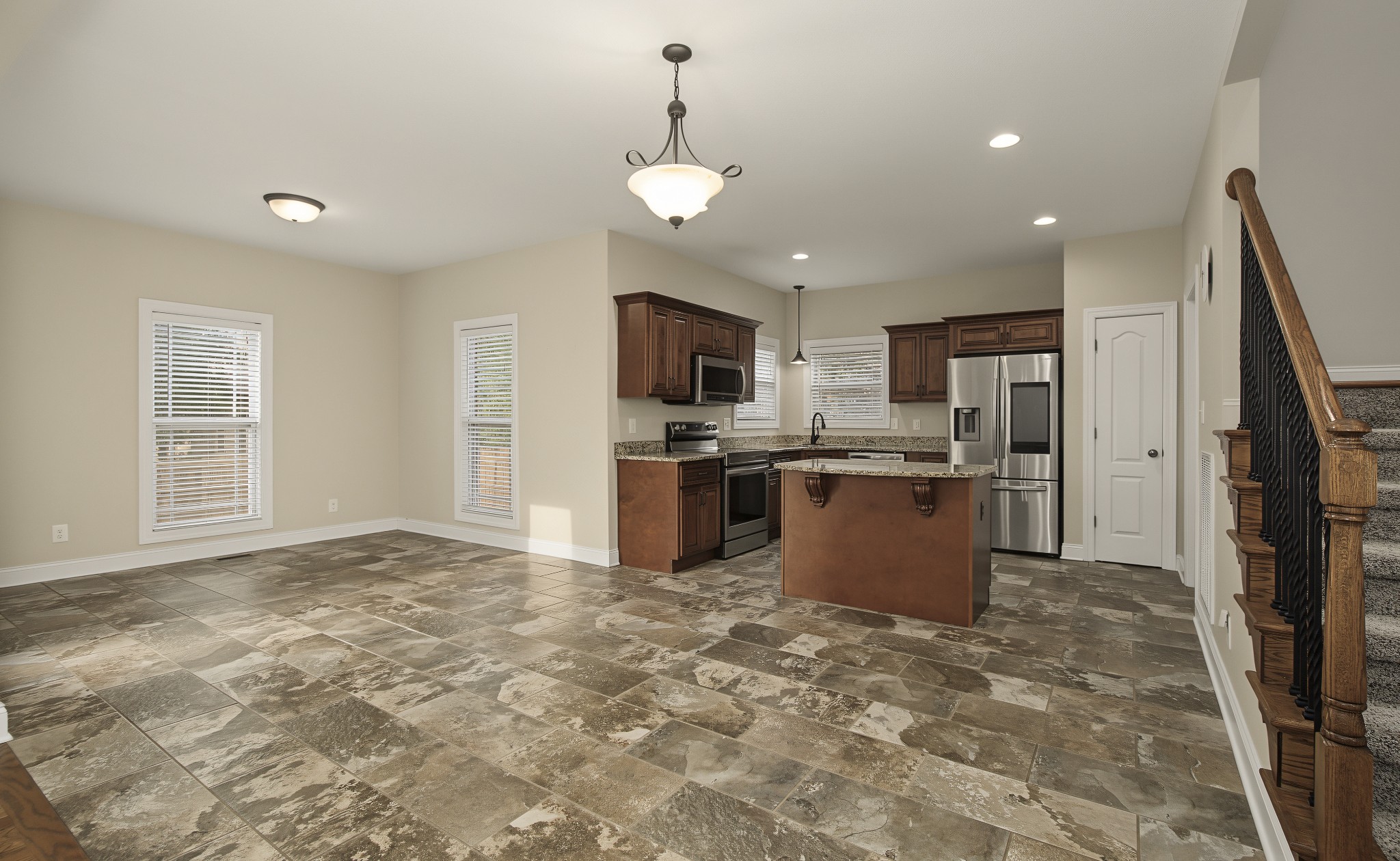 1537 Green Grove Way Property Photo 16