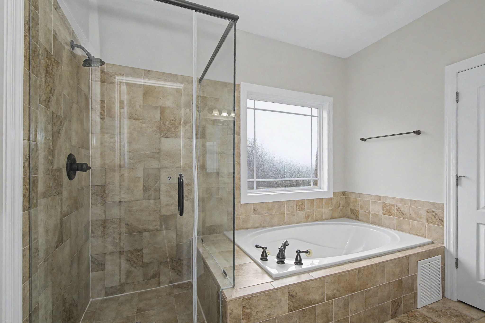 1537 Green Grove Way Property Photo 26