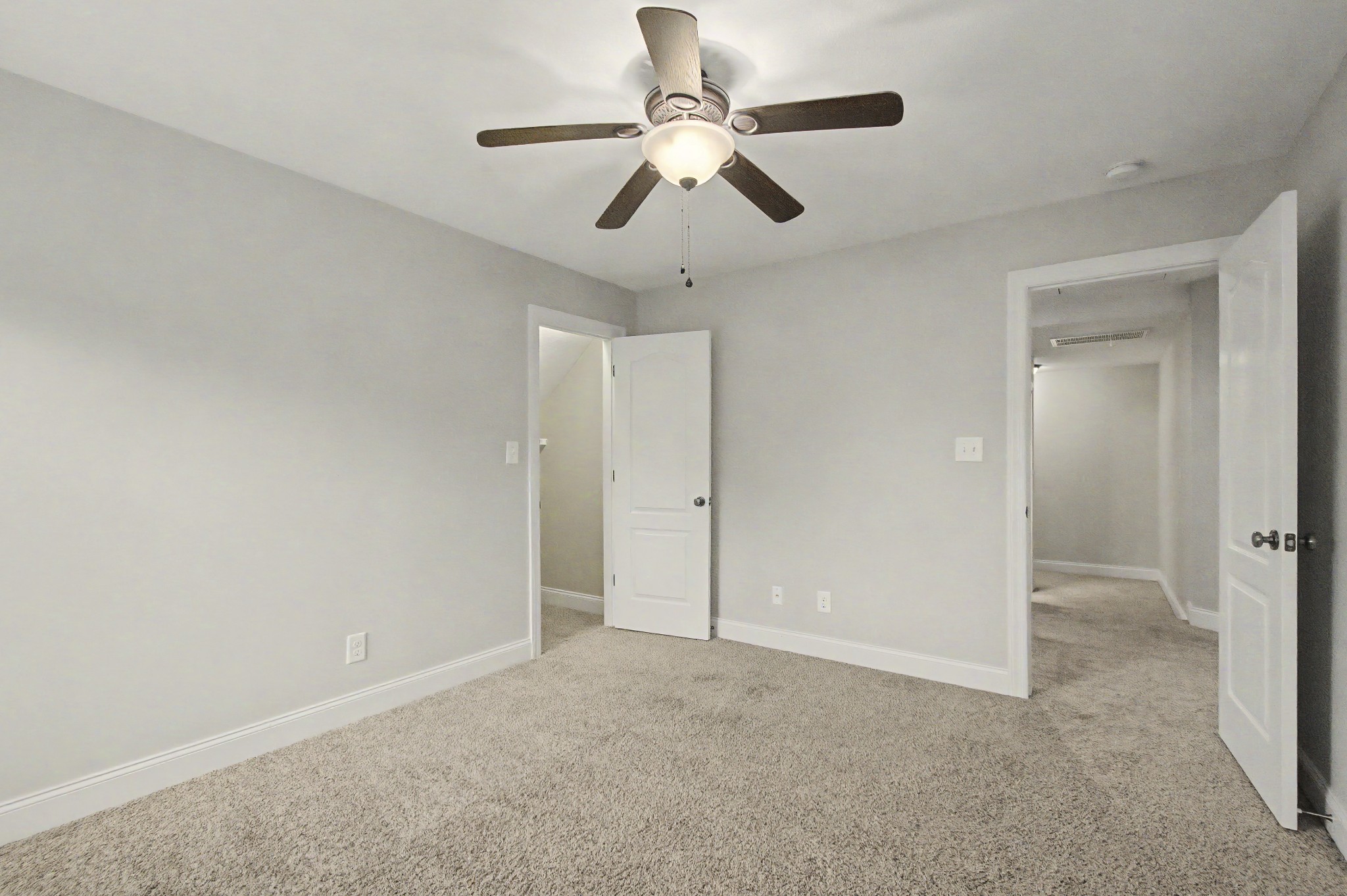 1537 Green Grove Way Property Photo 31