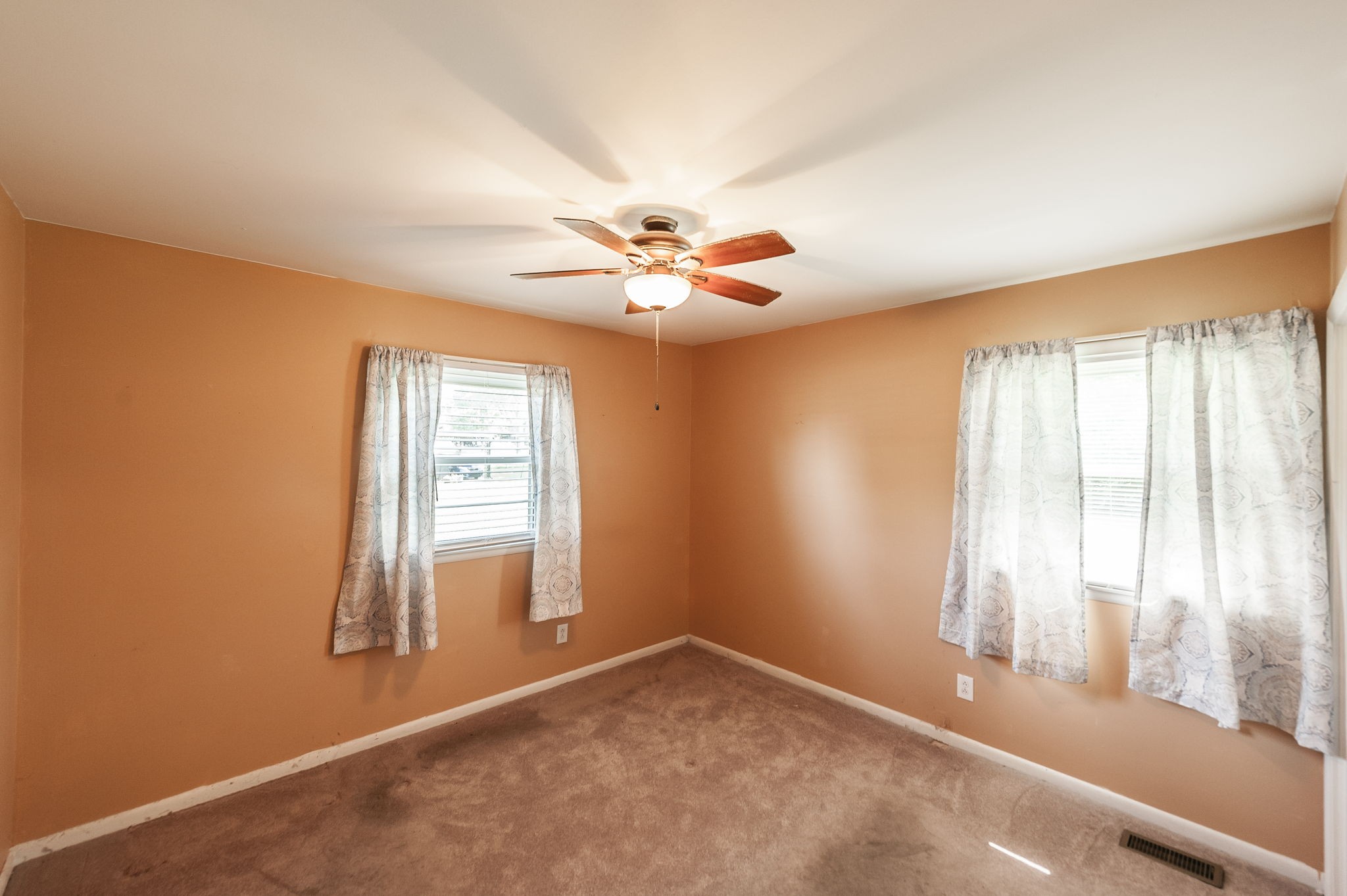 840 Britton Ave Property Photo 63