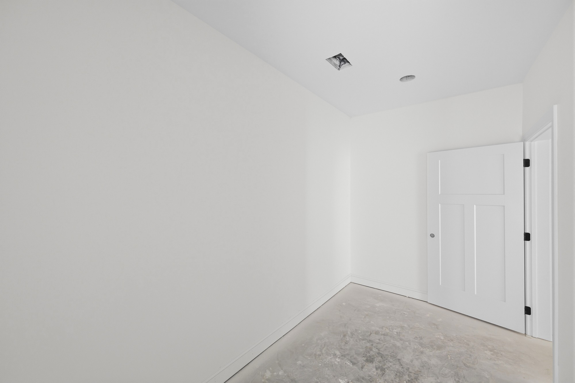 1766 Baker Rd Property Photo 16