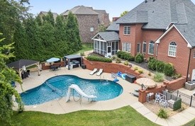 405 Lake Pointe Dr Property Photo 2