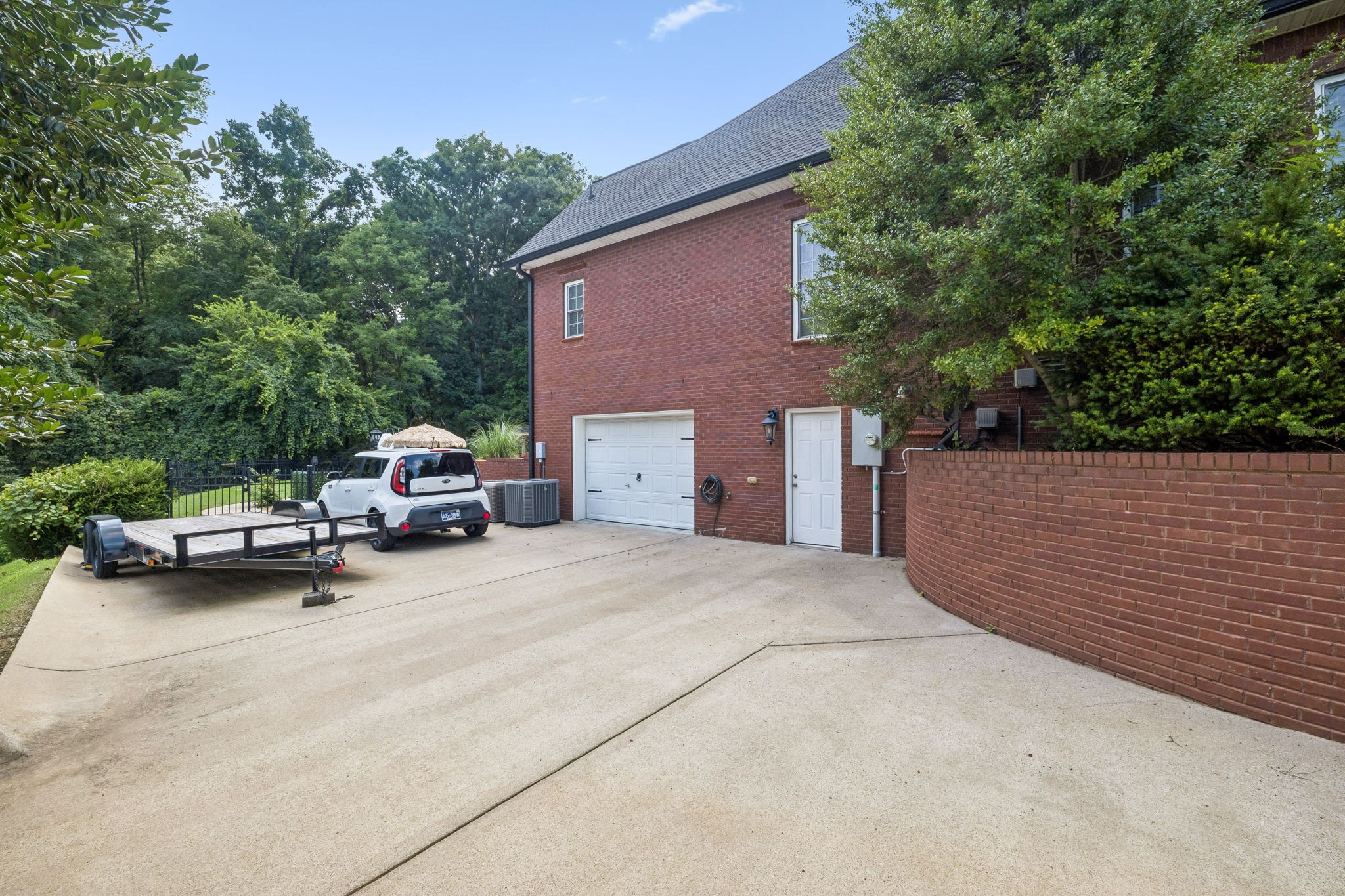 405 Lake Pointe Dr Property Photo 38