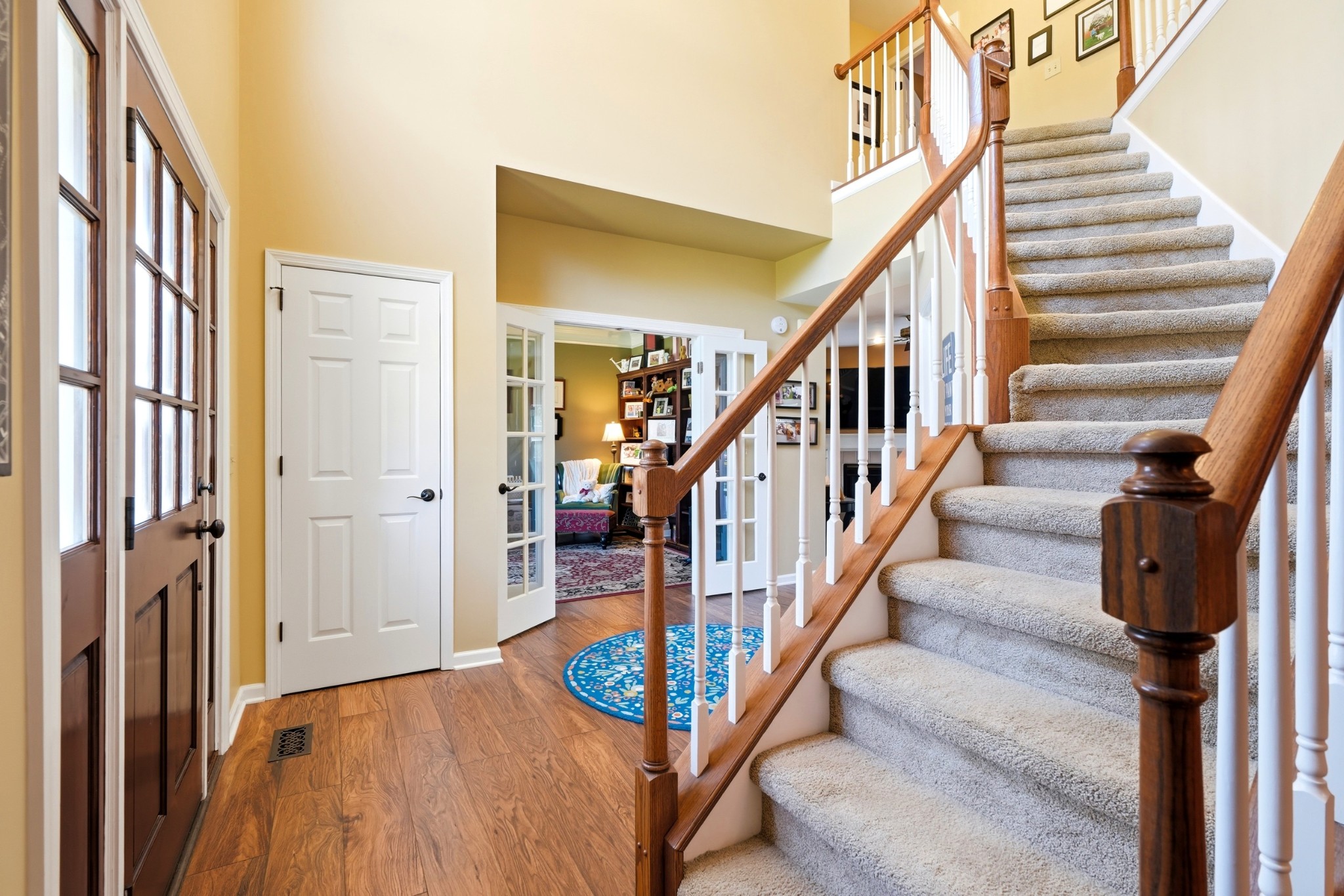 605 Prince Charles Way Property Photo 5