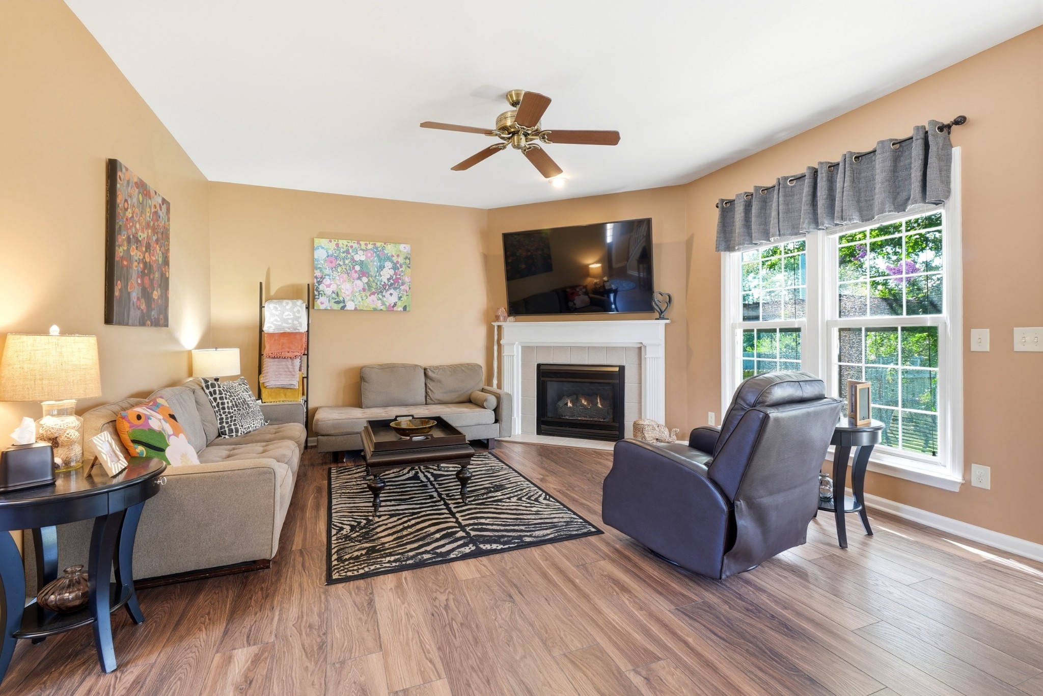 605 Prince Charles Way Property Photo 13