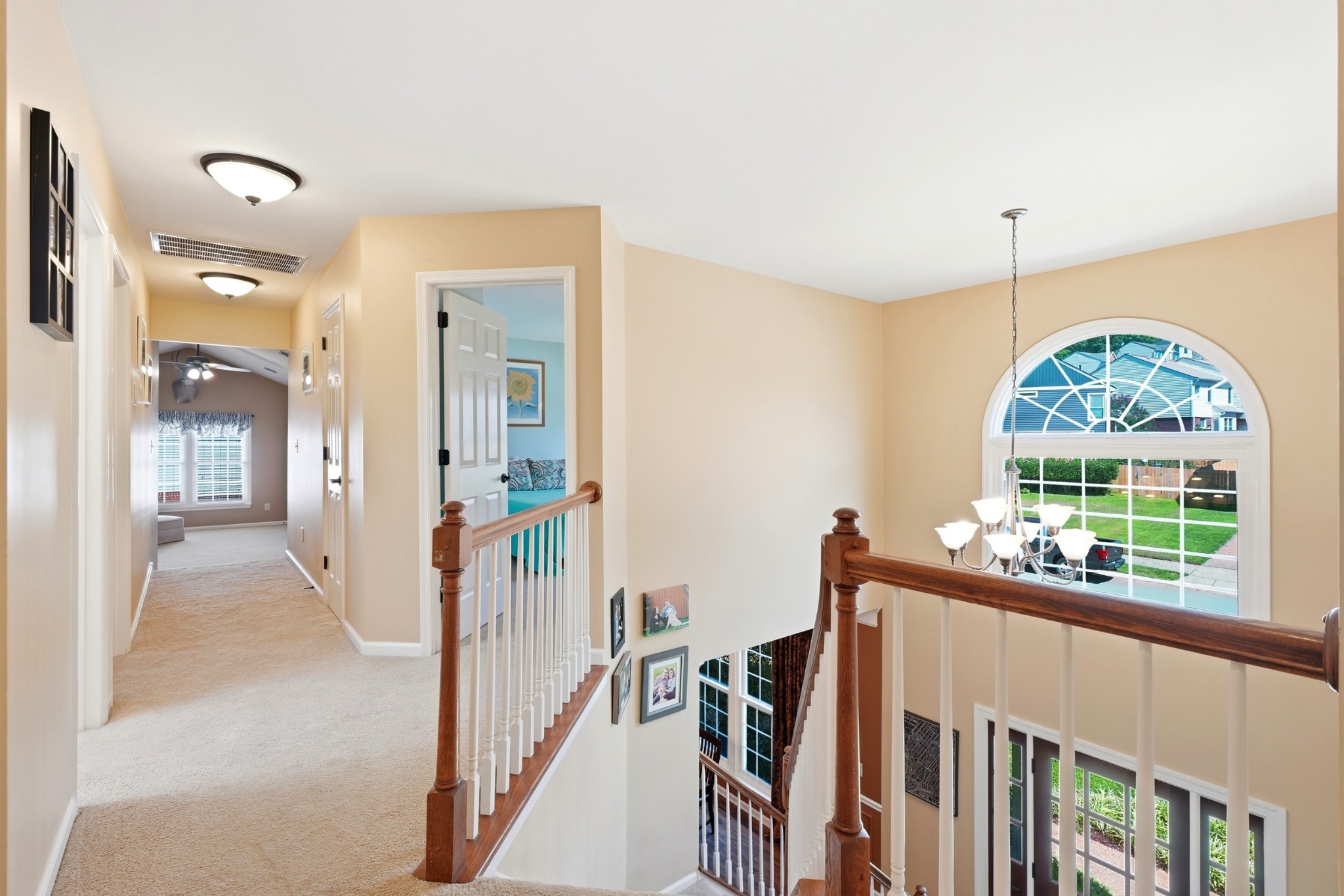 605 Prince Charles Way Property Photo 21