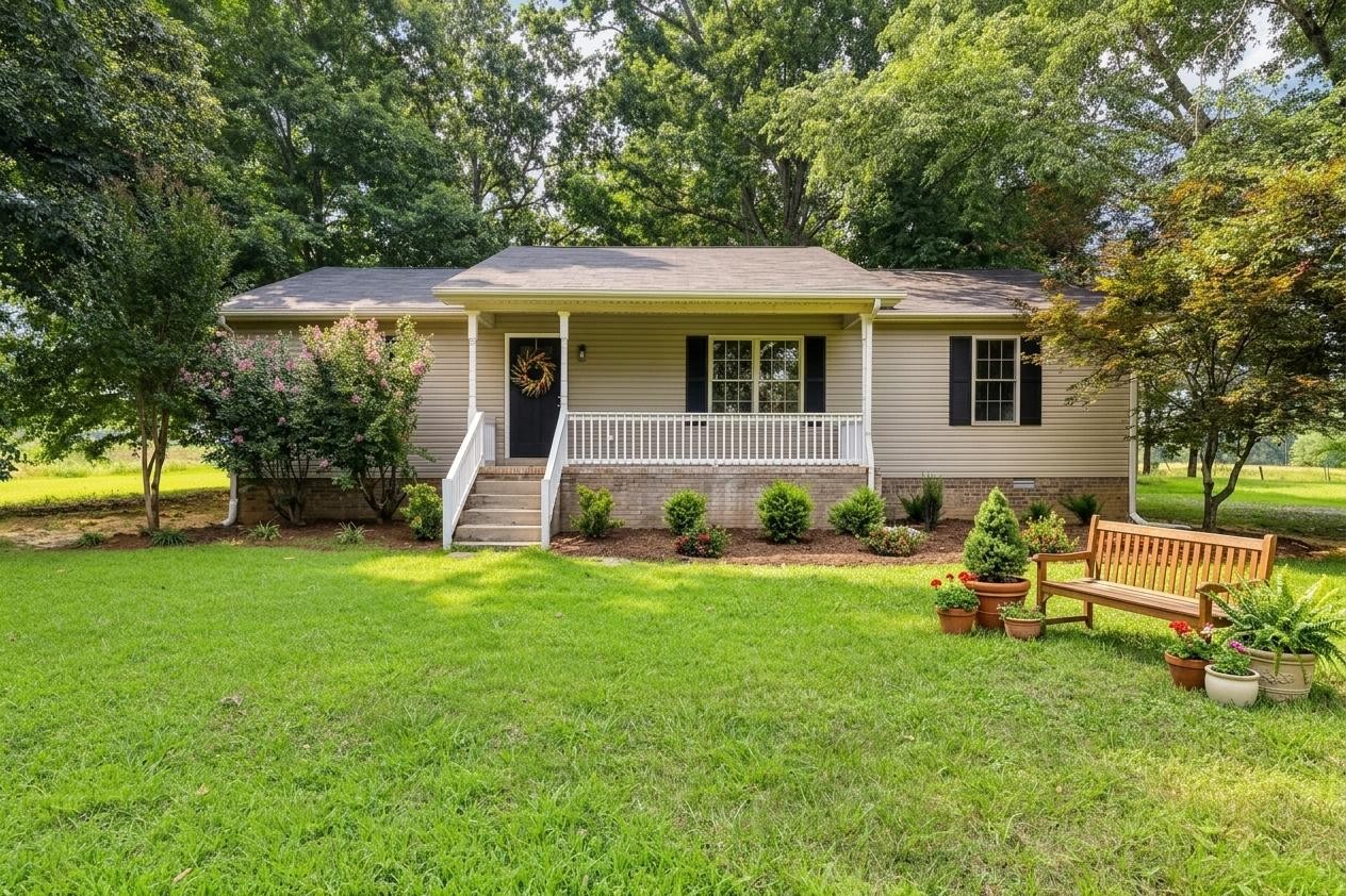 3249 Winters Rd Property Photo 1